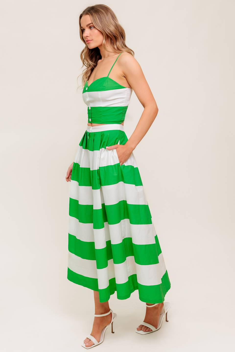 INFINITE FLARE GREEN WOVEN TOP AND SKIRT SET Flying Tomato