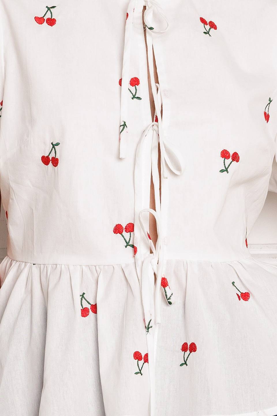 CLOSER THAN EVER WOVEN TOP Flying Tomato