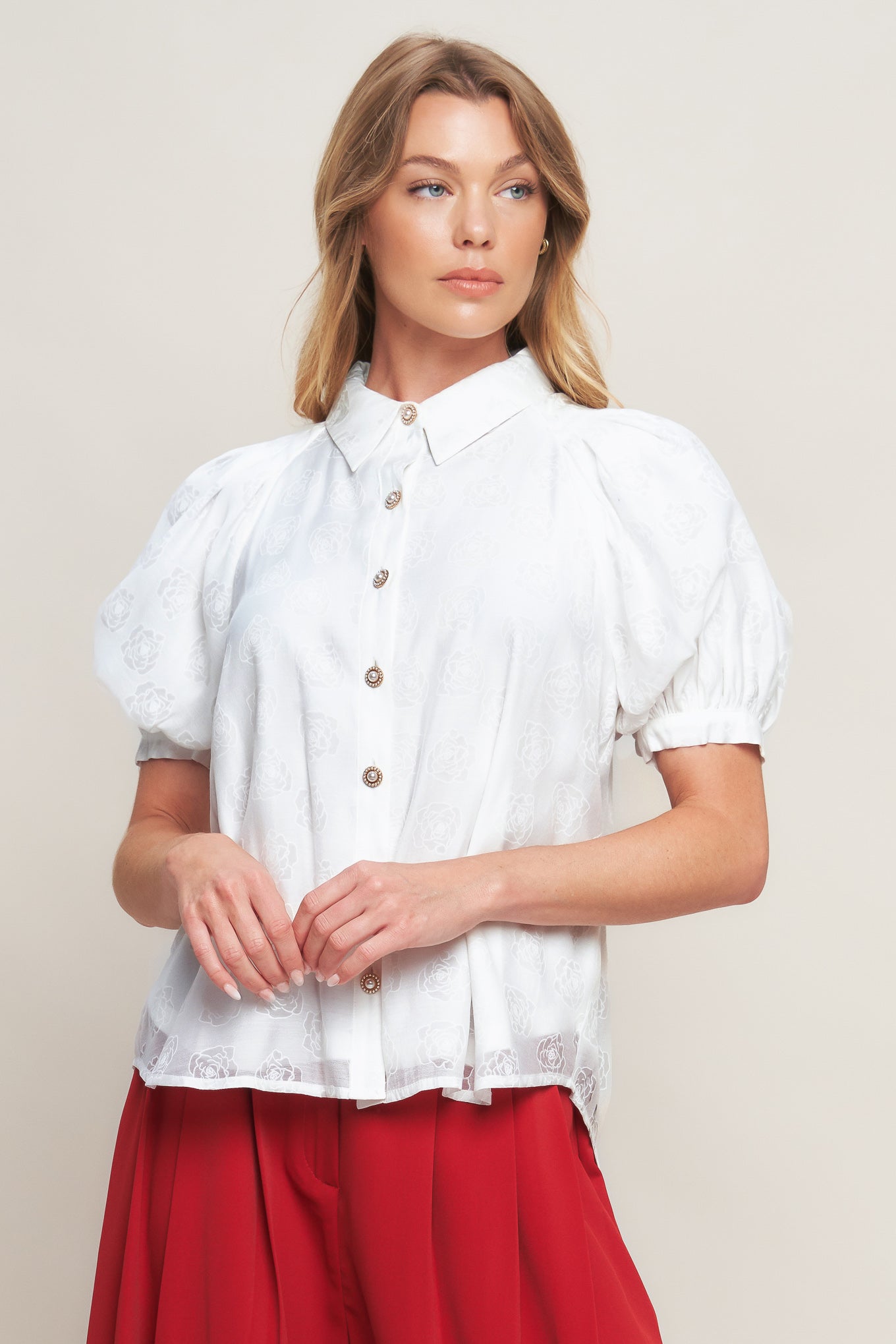 Vineyard Stroll Ivory Woven Top Raglan Sleeves Button Down