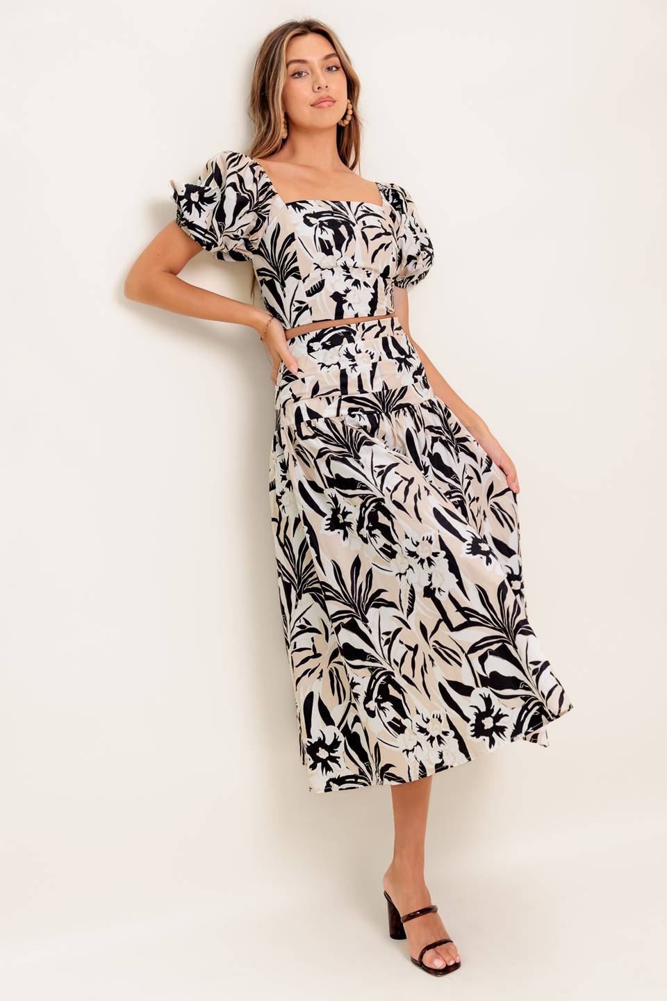 NEUTRAL ZONE WOVEN TOP AND SKIRT SET Flying Tomato