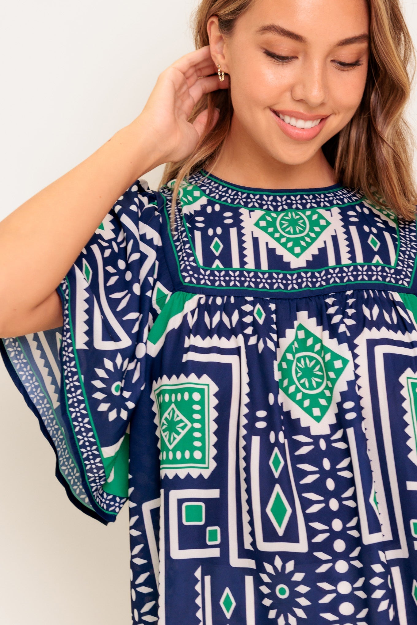 TILE ESCAPE EMBROIDERED WOVEN TOP Flying Tomato
