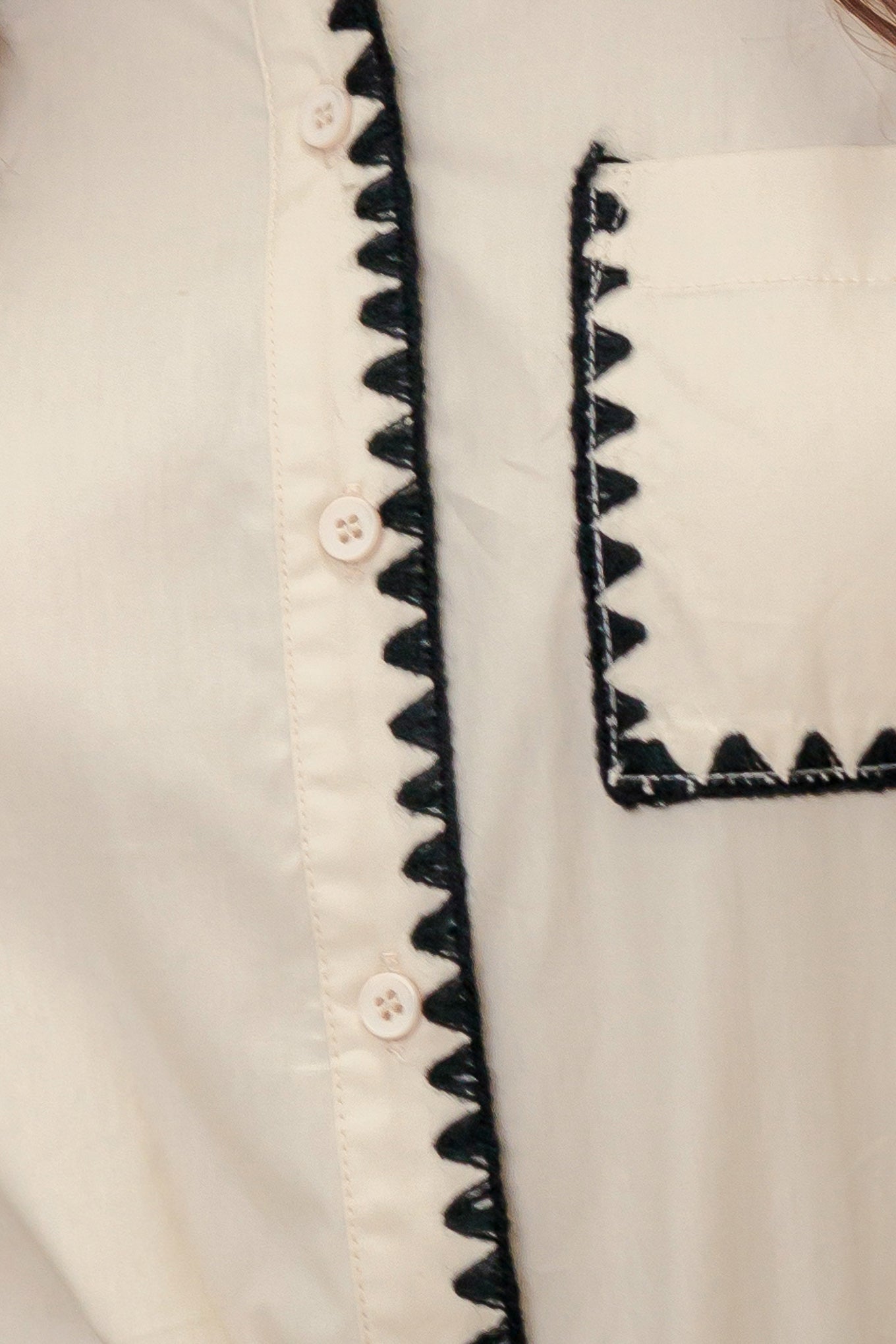 MONO EDGE WOVEN TOP Flying Tomato