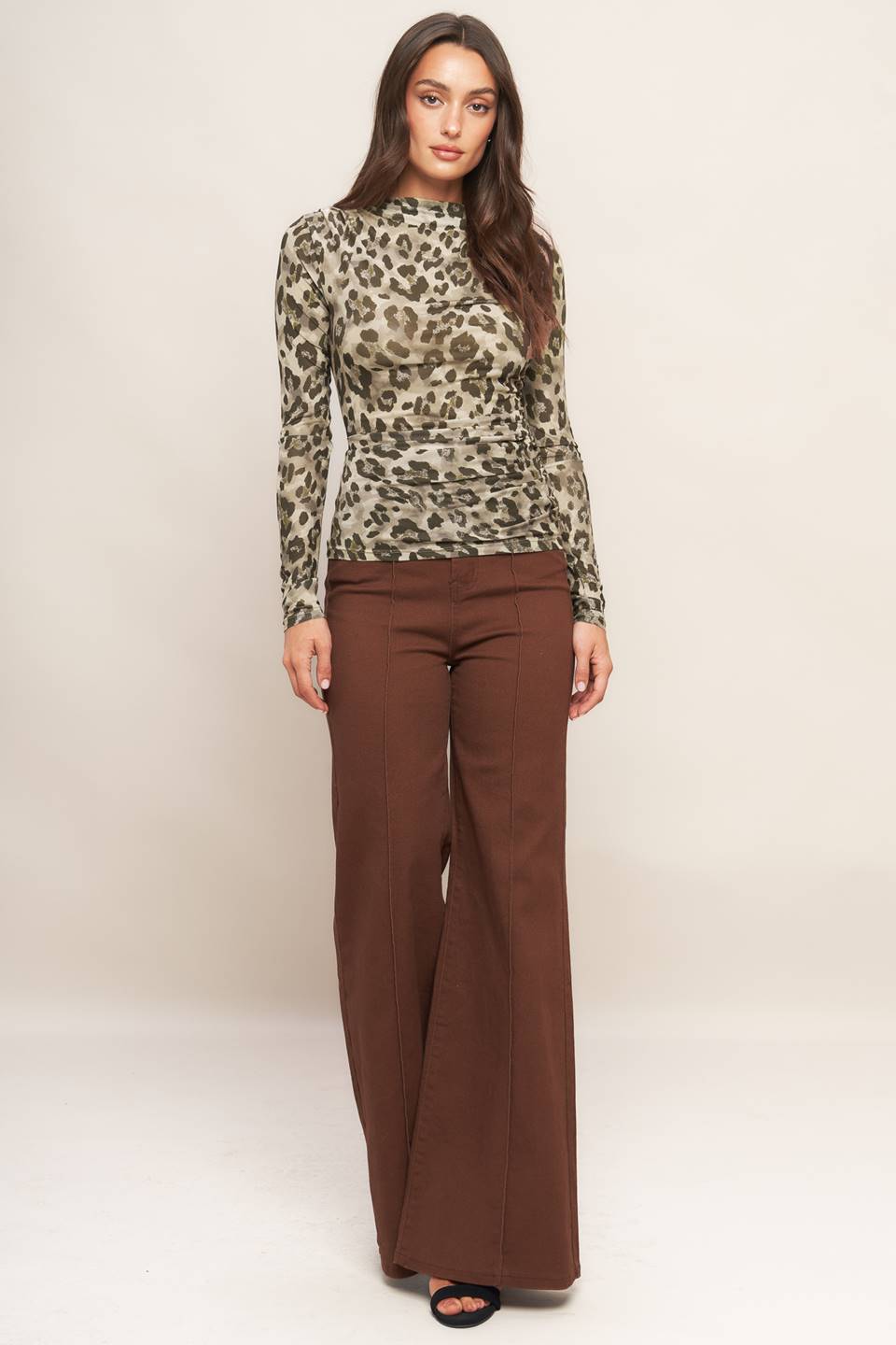 LUXE TRACE TAUPE BLACK WOVEN TOP Flying Tomato