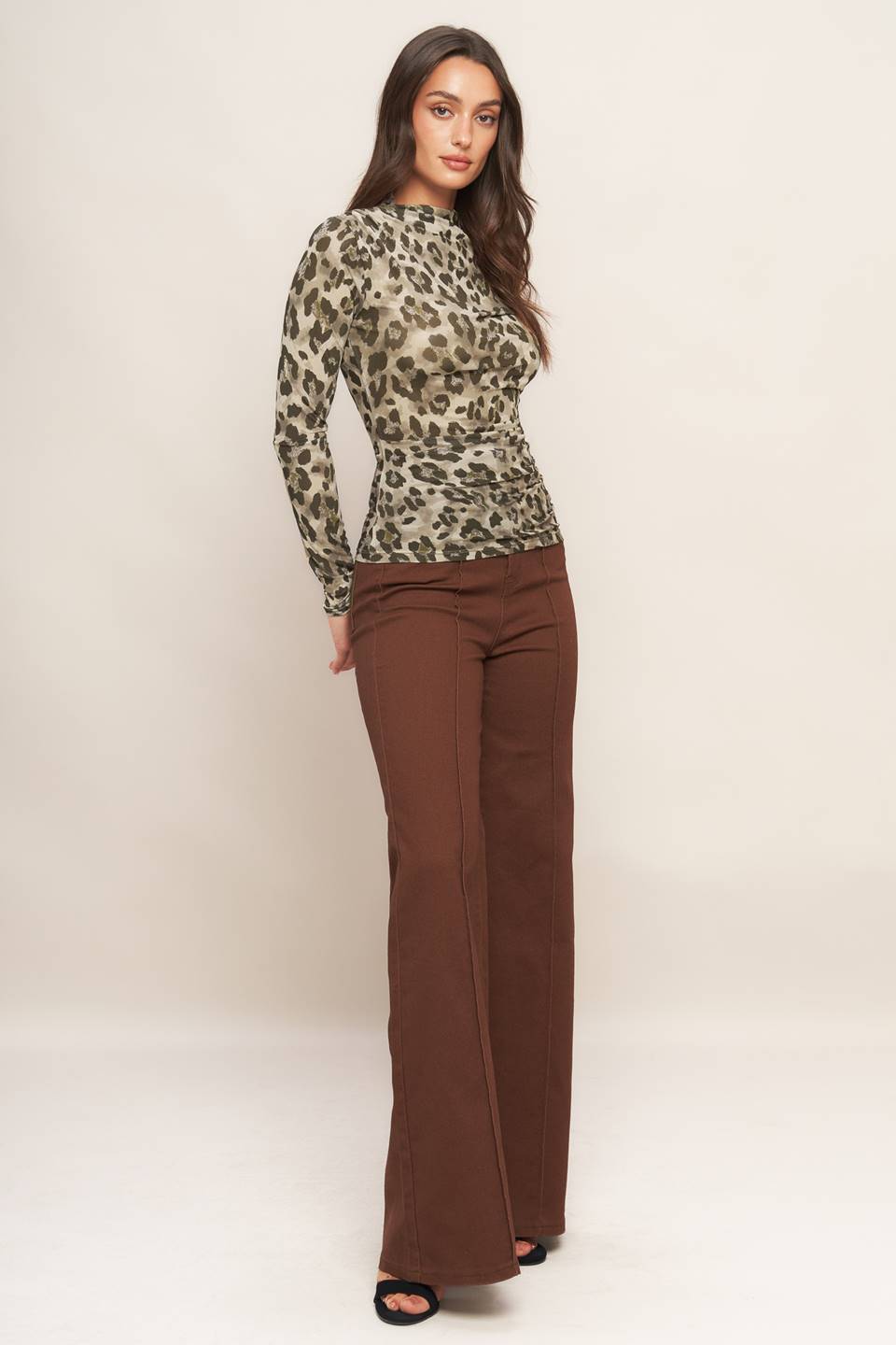 LUXE TRACE TAUPE BLACK WOVEN TOP Flying Tomato