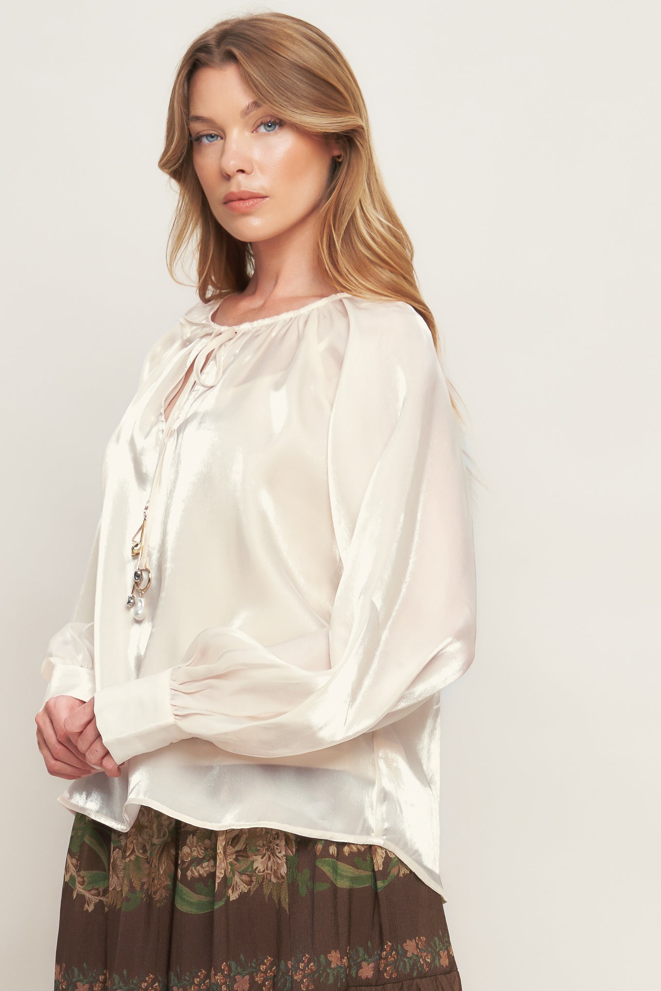 ETERNAL PEARL CHARM WOVEN PEASANT TOP Flying Tomato