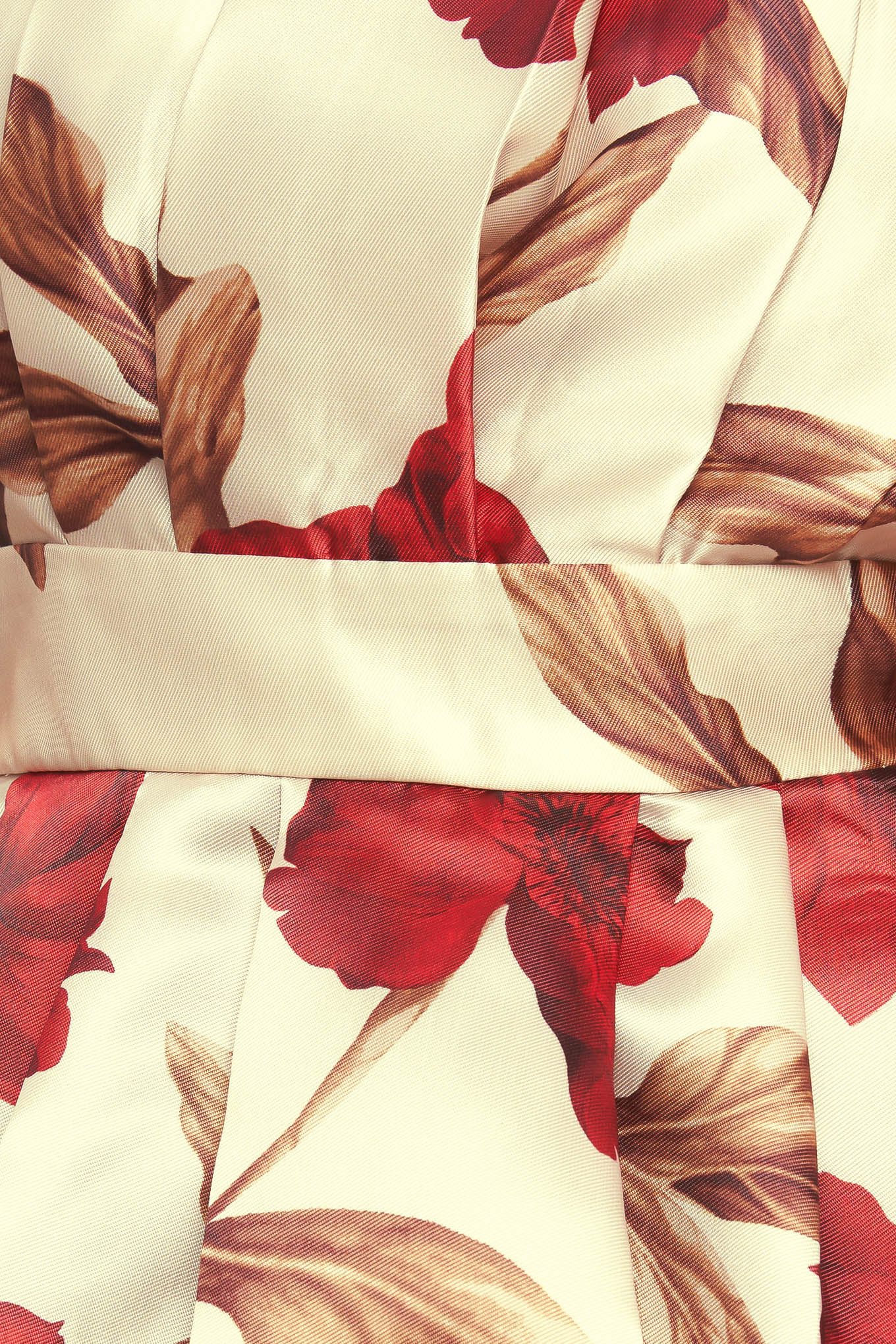 HOLIDAY BLOSSOM WOVEN TOP Flying Tomato