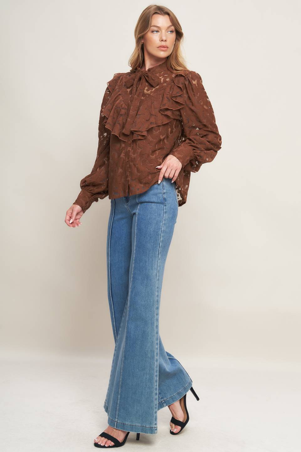 ROMANTIC SHADE WOVEN LACE TOP Flying Tomato