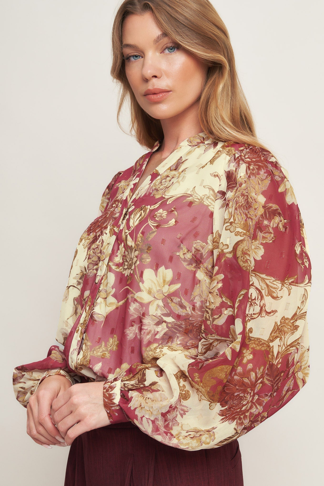 CHATEAU FLORAL WOVEN TOP Flying Tomato