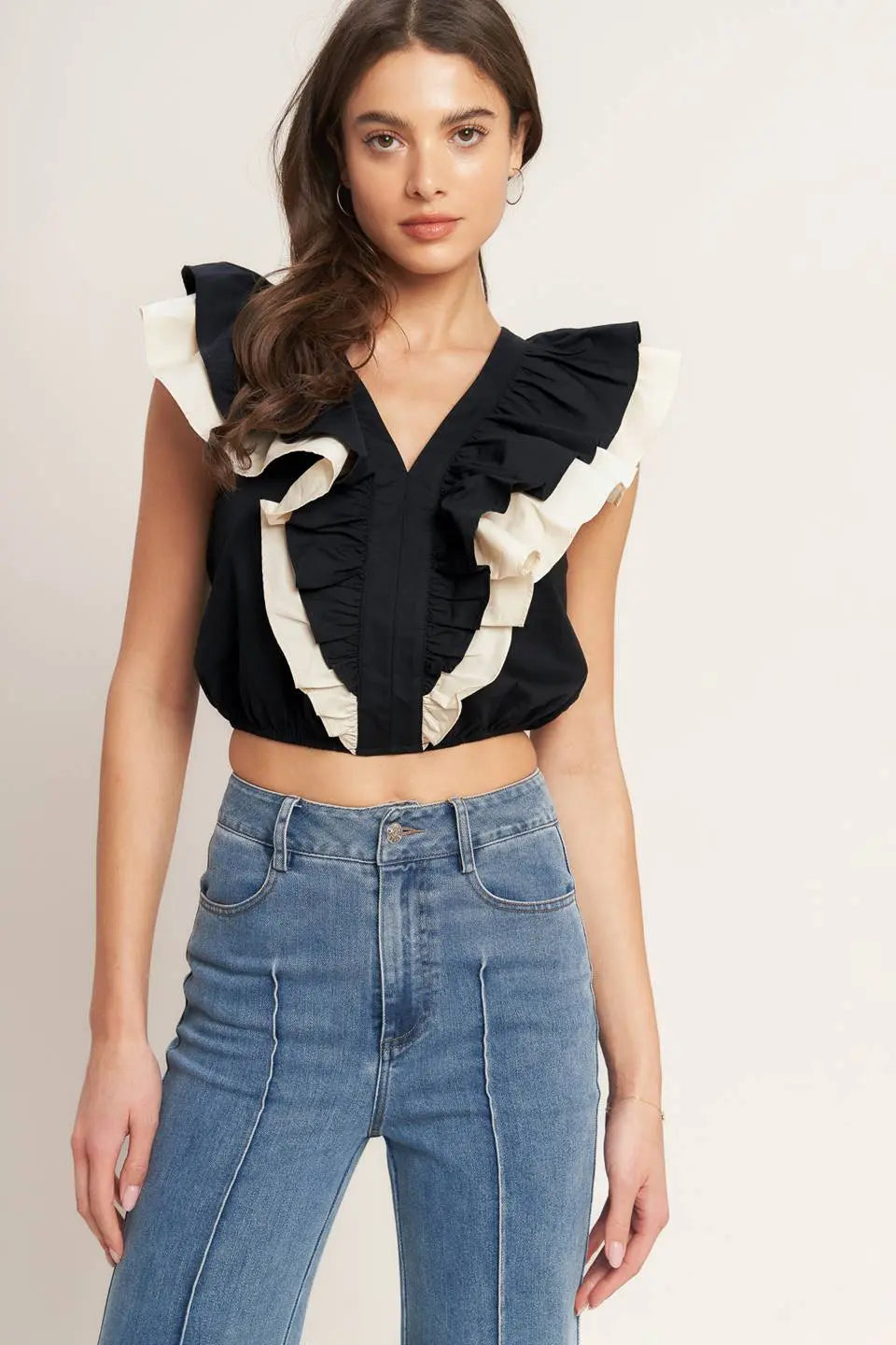 GALLERY CONTRAST WOVEN CROP TOP Flying Tomato