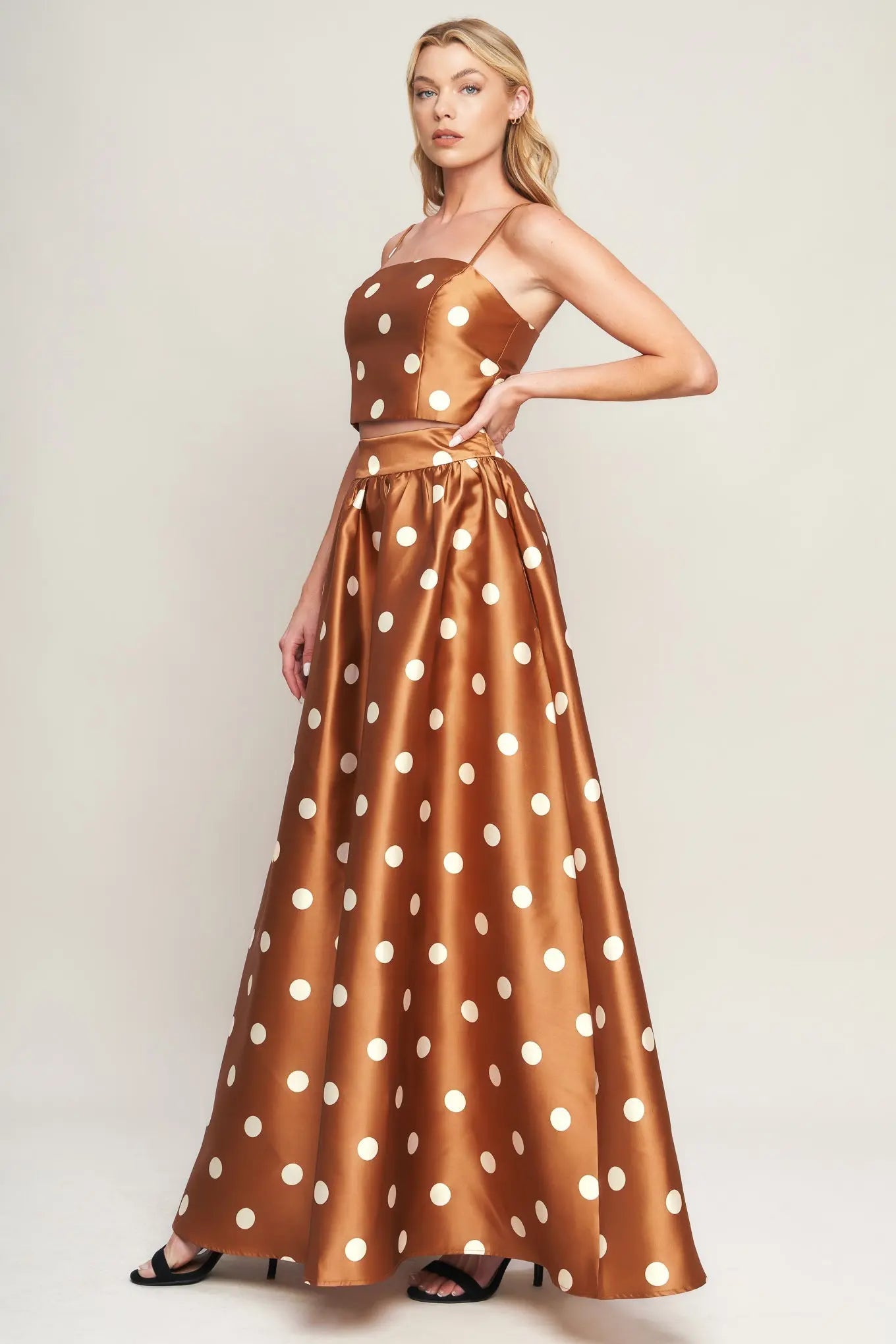 CHIC POLKA FLOW WOVEN TOP Flying Tomato