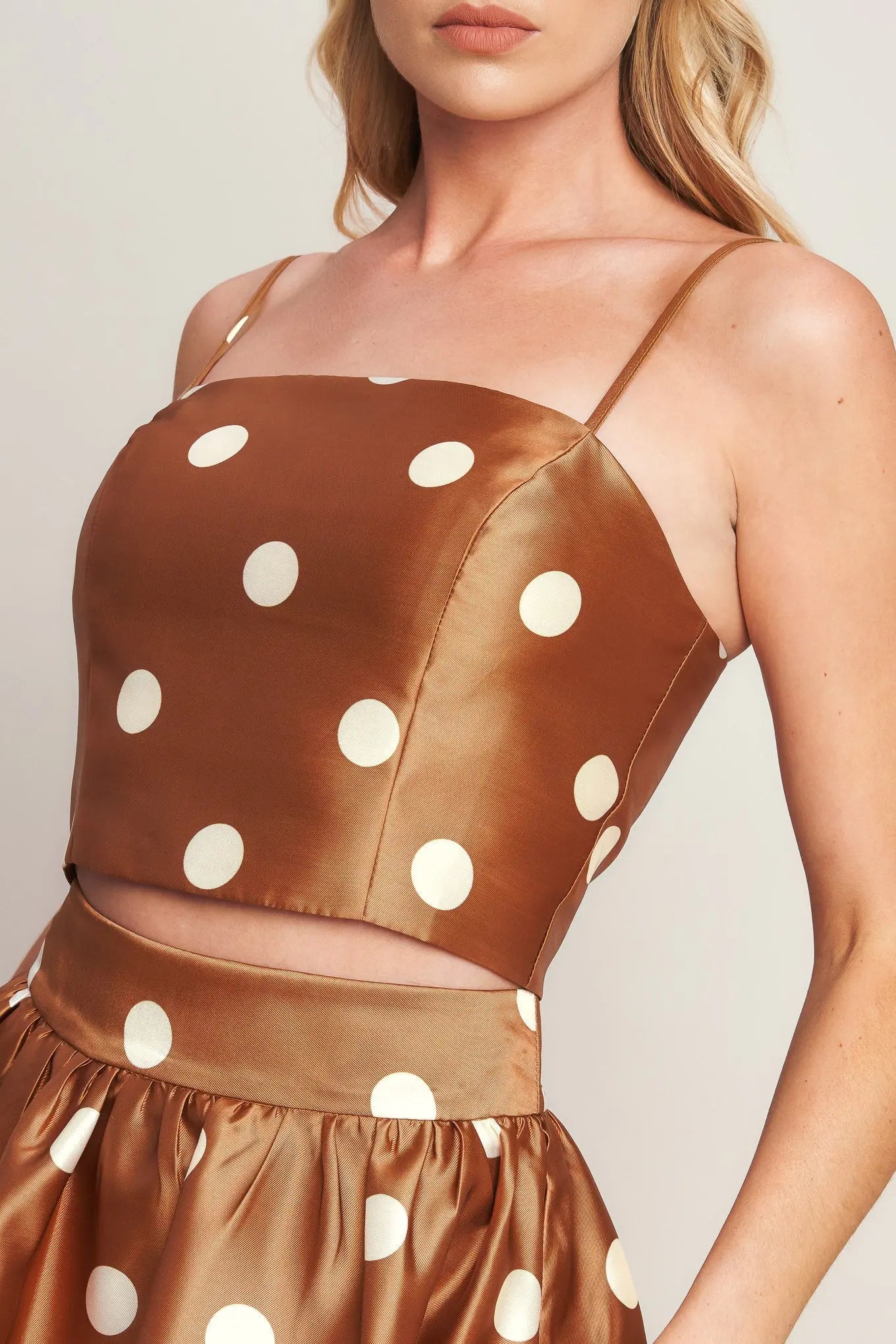 CHIC POLKA FLOW WOVEN TOP Flying Tomato