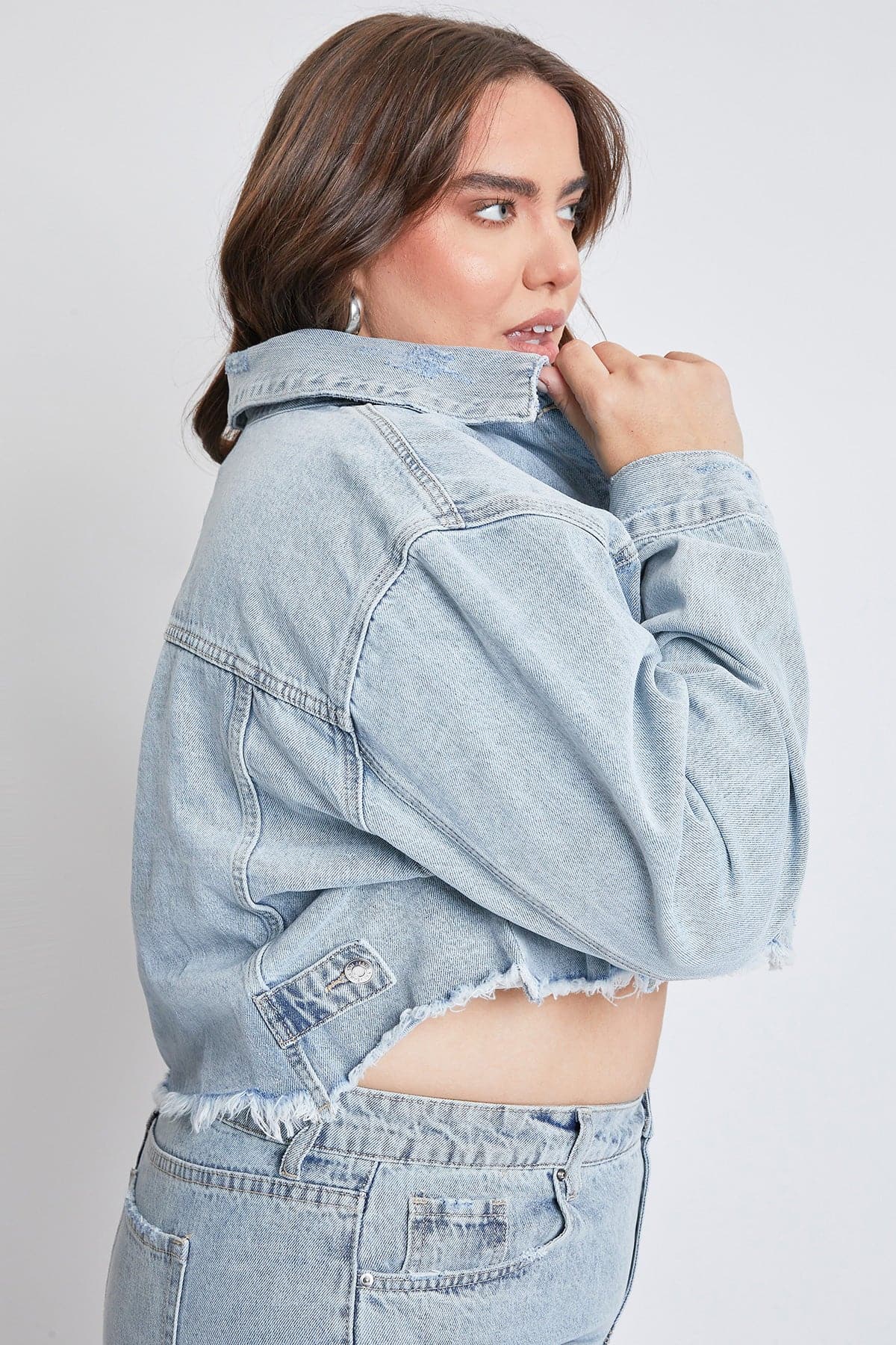 Women's Plus Cropped Denim Jacket YMI JEANS