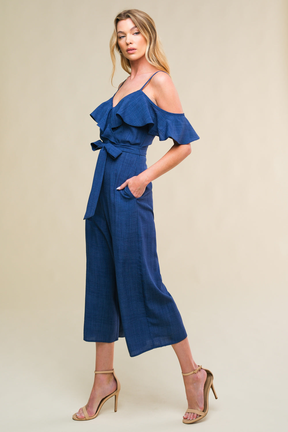 SING ME BACK HOME WOVEN JUMPSUIT Flying Tomato