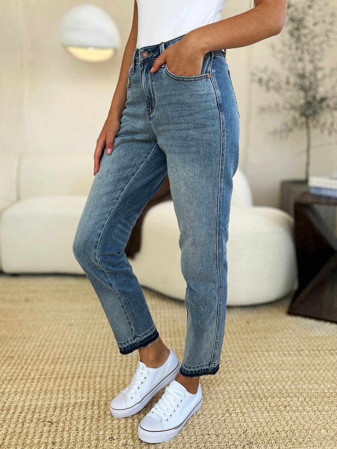 Judy Blue magic release hem jeans - Love Salve 