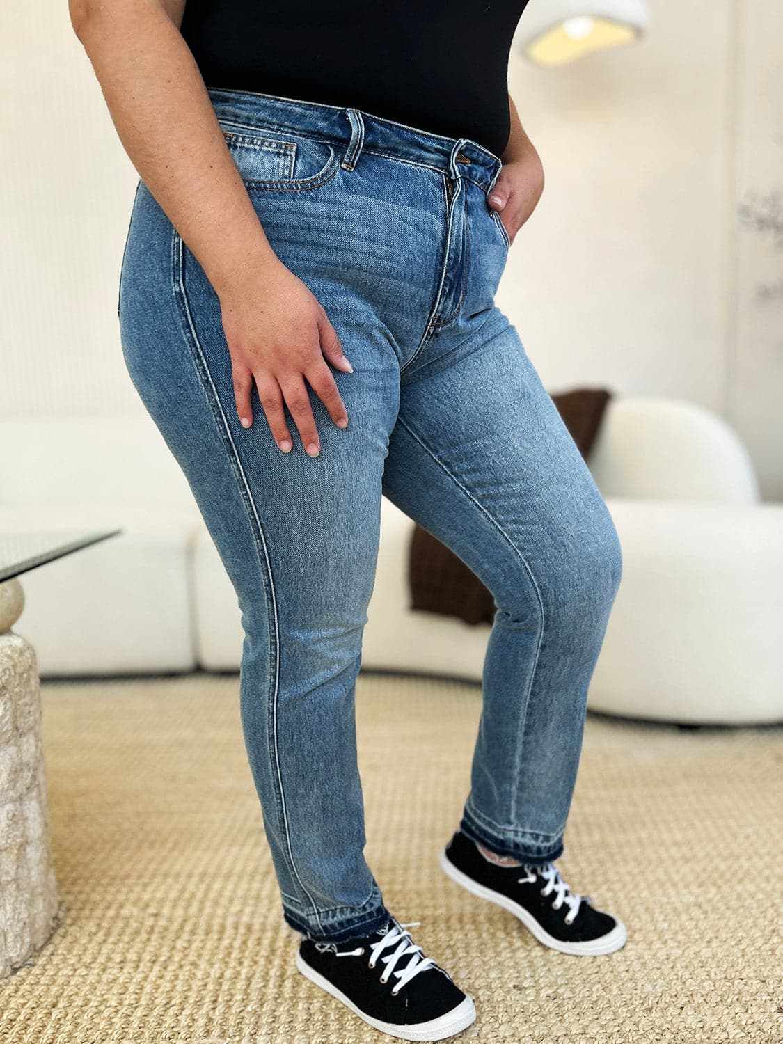 Judy Blue magic release hem jeans - Love Salve 