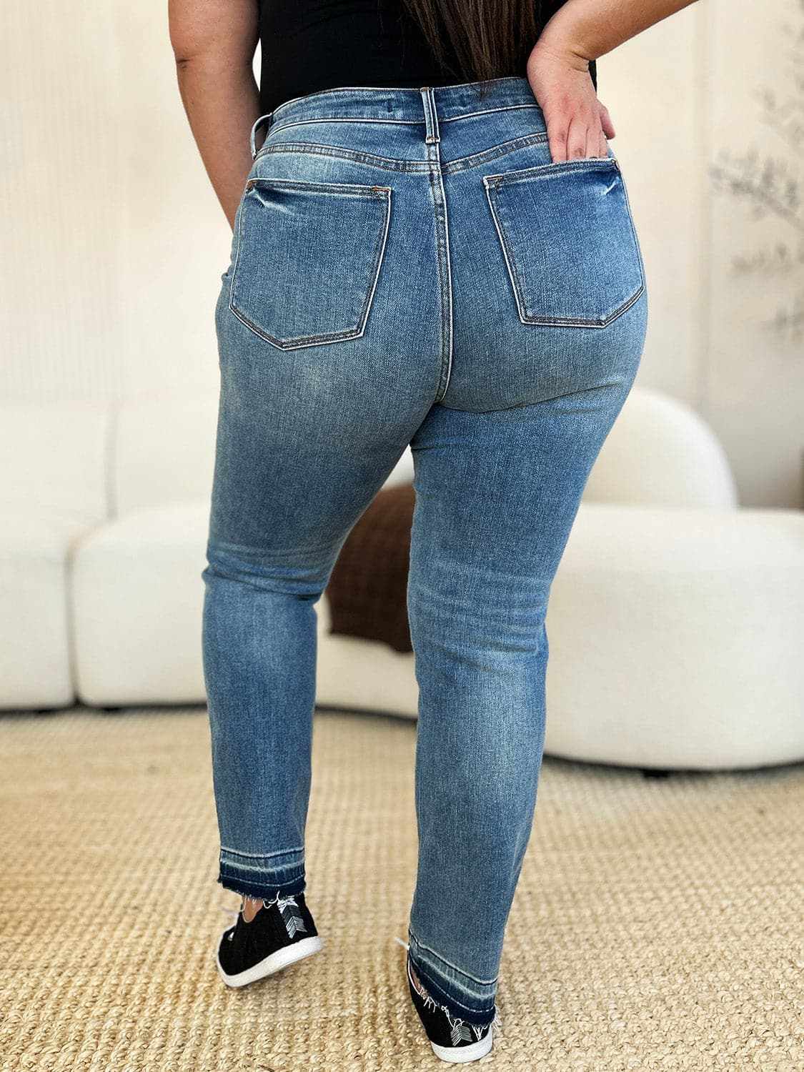 Judy Blue magic release hem jeans - Love Salve 