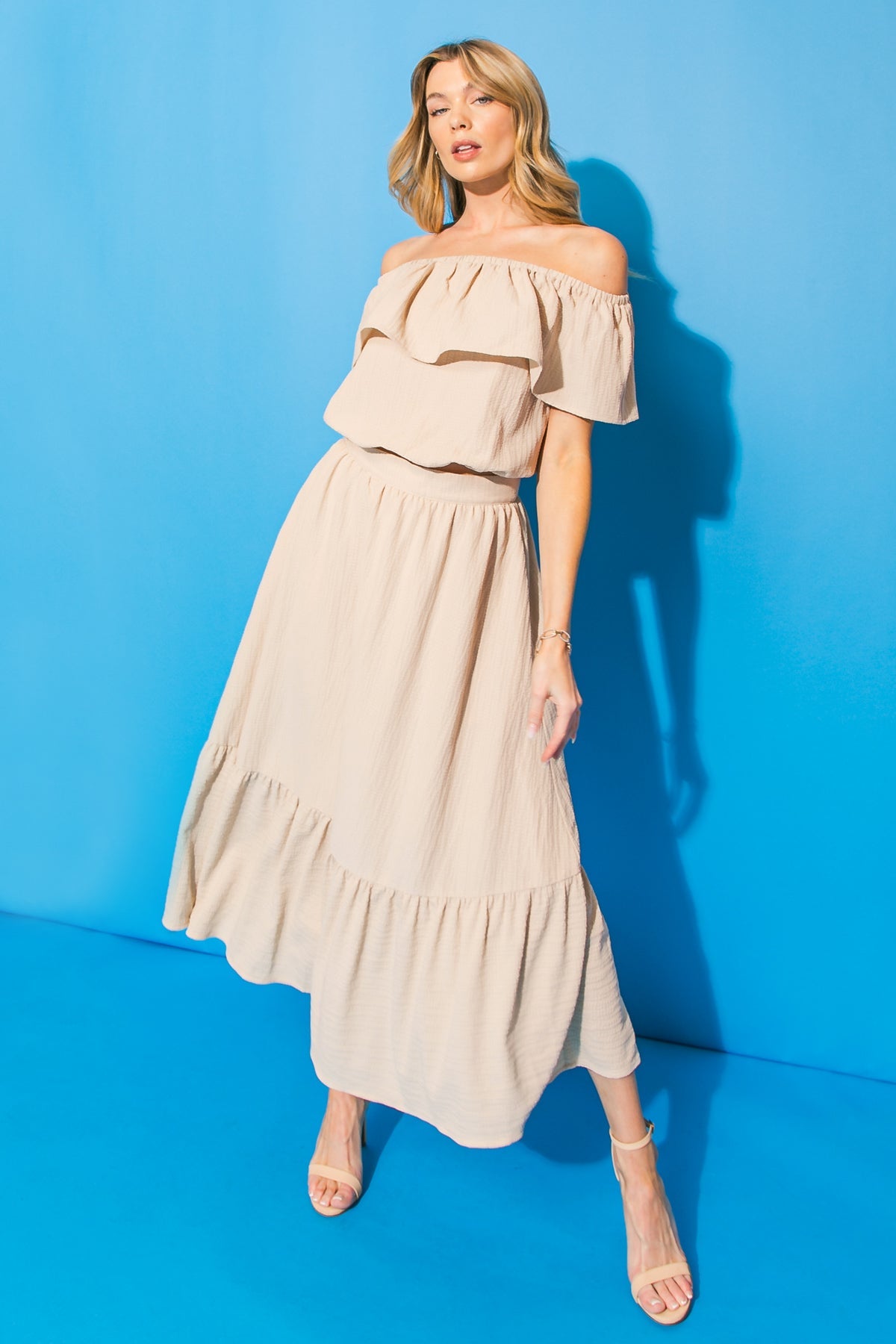 LOVELY MOOD WOVEN TOP 
