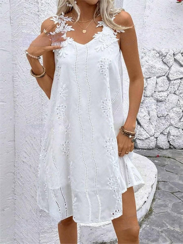 Lace detail v-neck mini dress - Love Salve 