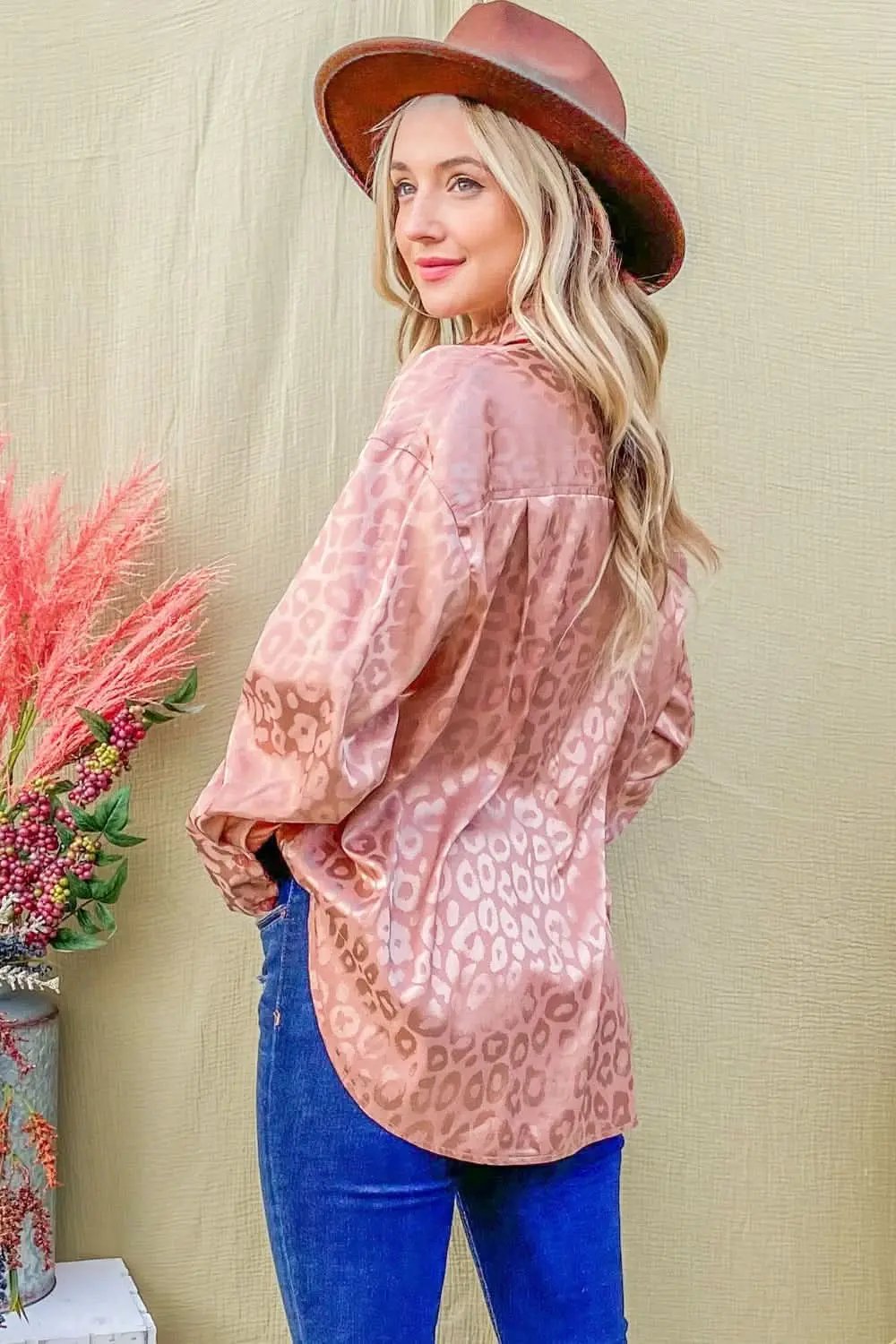 Leopard print satin shirt - curved hem - Love Salve 