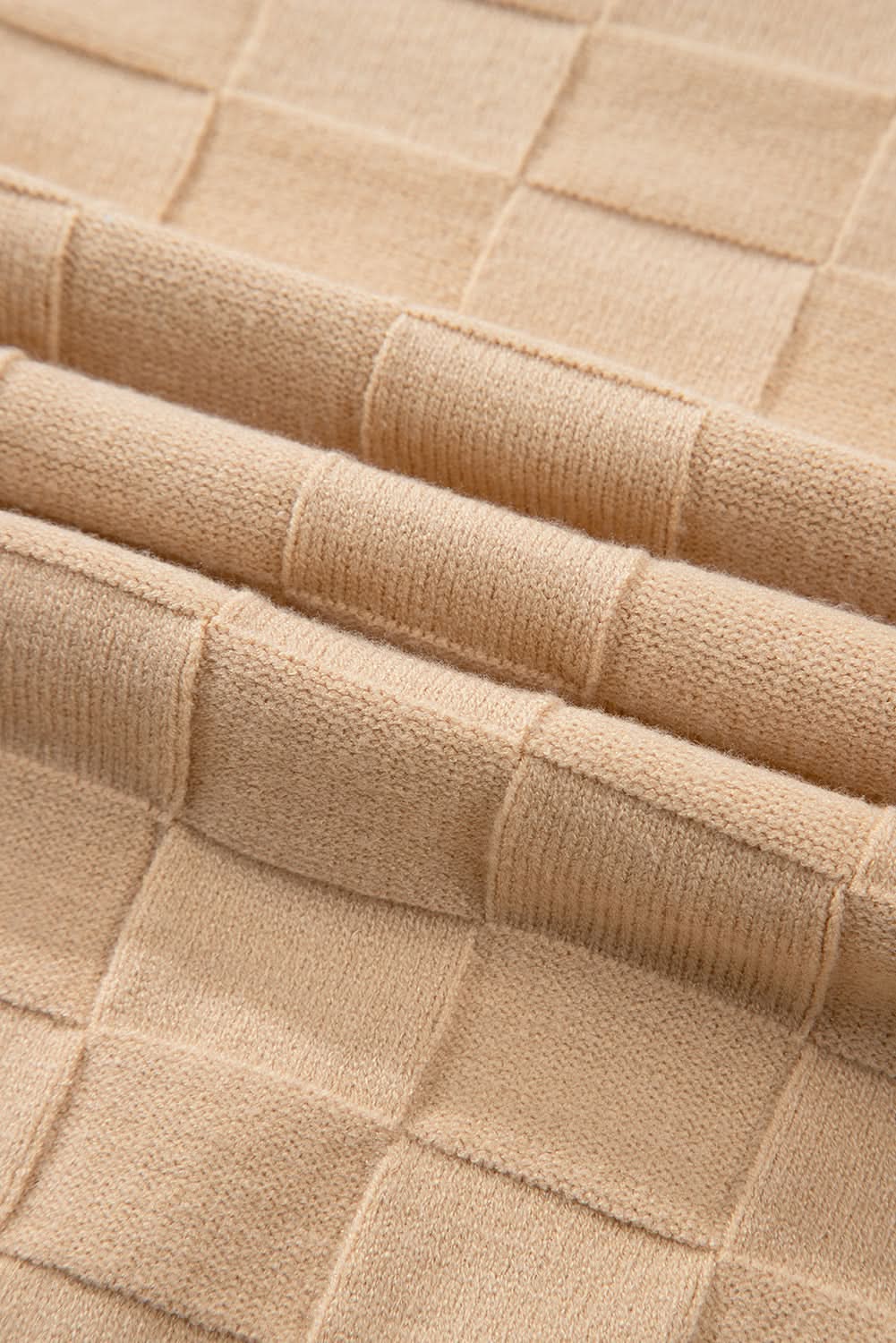 Light beige plus size knit sweater 