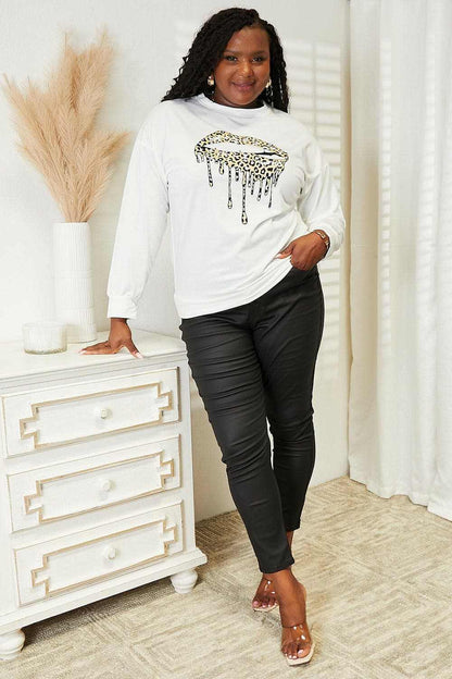 Love graphic sweatshirt - comfy style 
