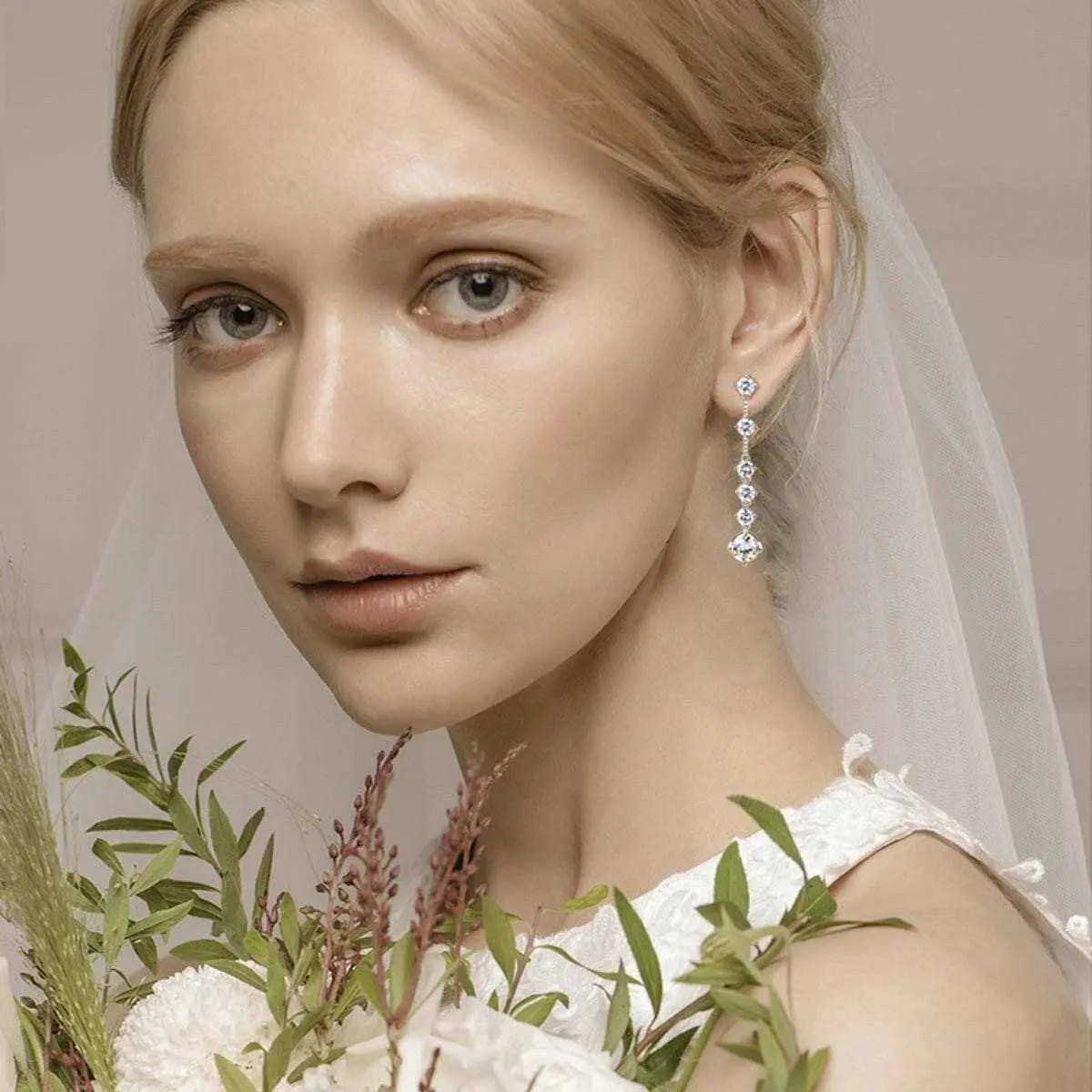 Luxurious Moissanite Silver Earrings - Love Salve 