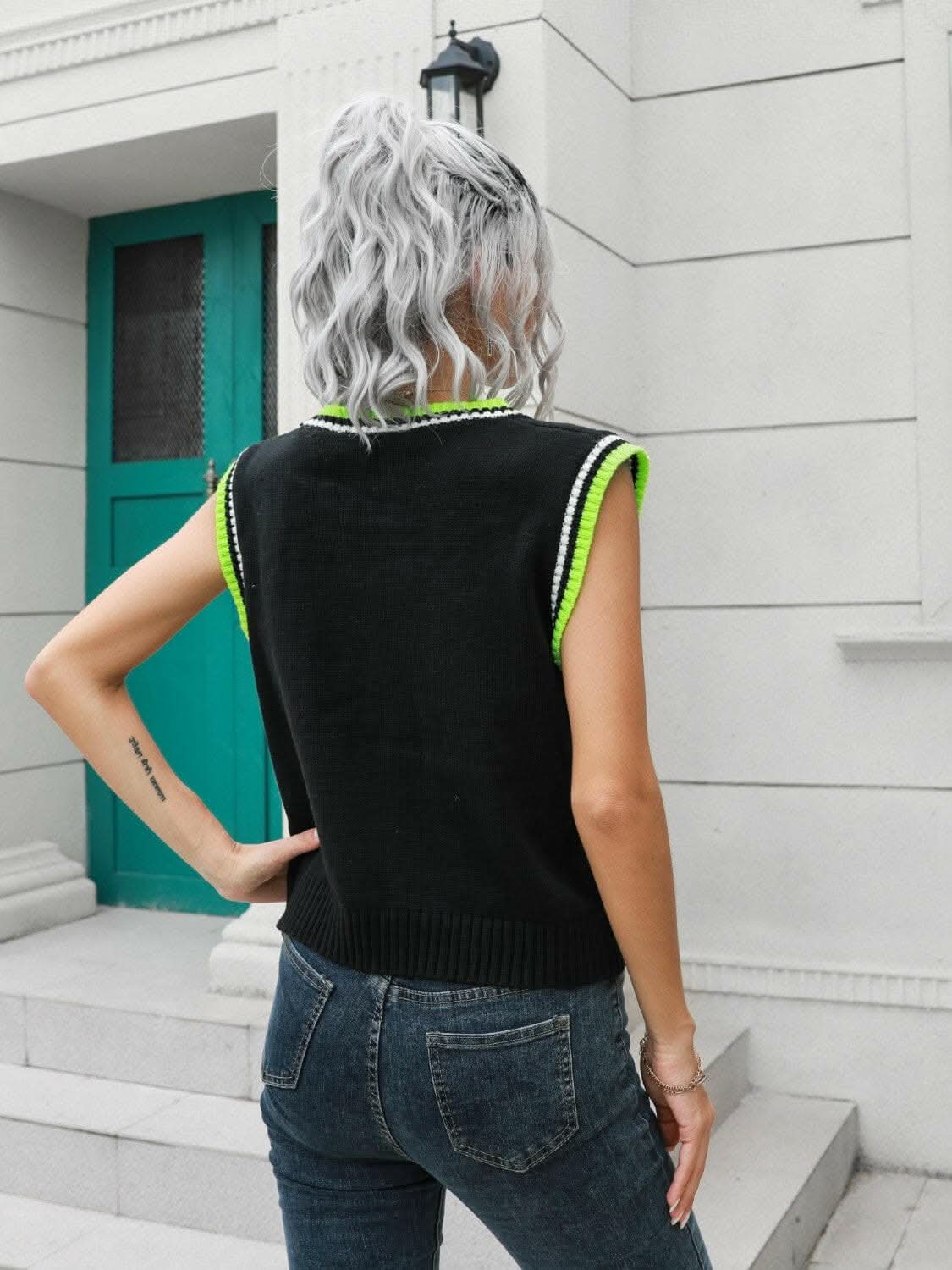 Modern geometric v-neck vest 