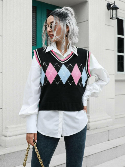 Modern geometric v-neck vest 