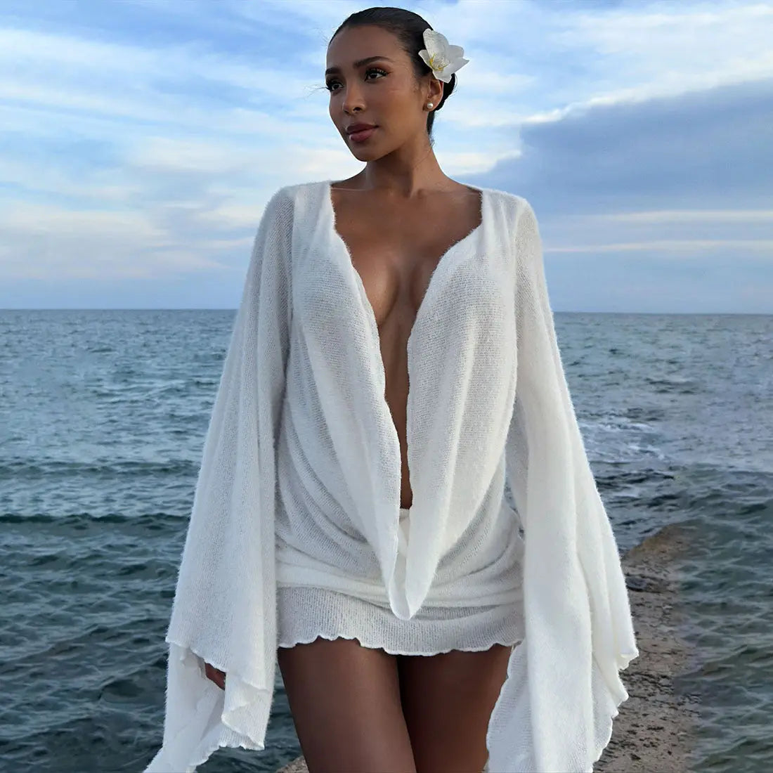 Autumn Winter Sexy Swing Collar Bell Sleeve Solid Color Sheath Short Bella Mia