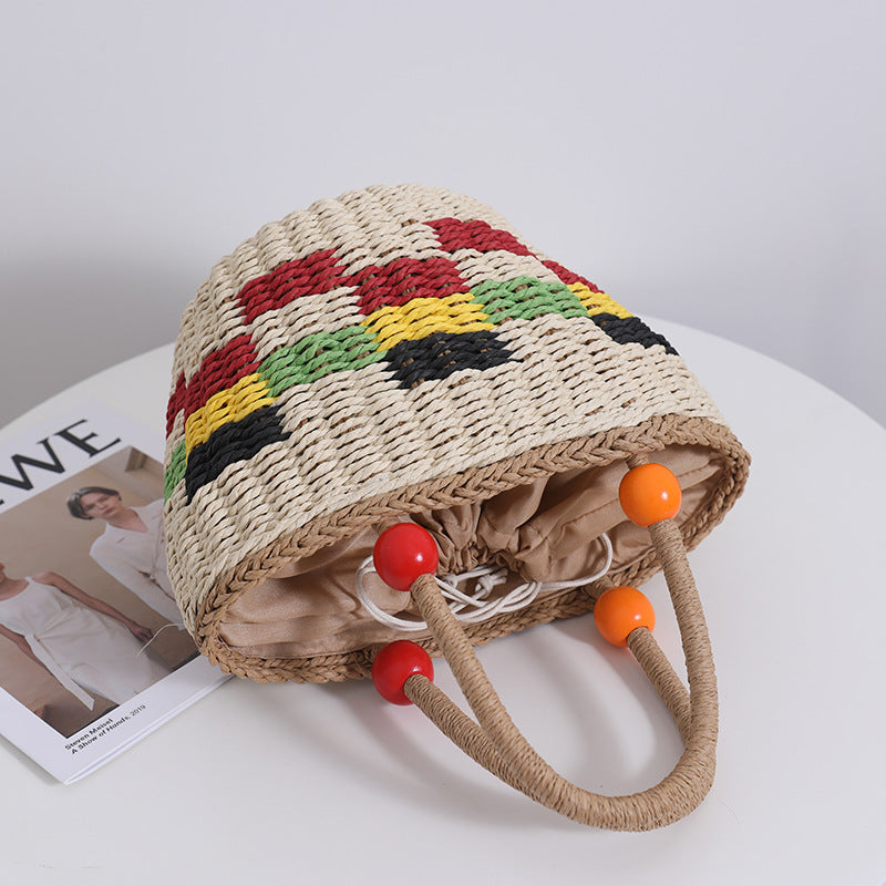 Cute Wooden Bead Portable Straw Weaved Bag Fresh Color Plaid Hand Carrying Woven Bag Fruit Picnic Basket Beach Bag Bella Mia