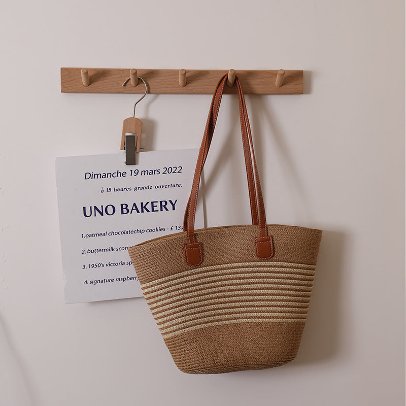 Striped Shoulder Straw Bag Woven Bag Summer Large Capacity Casual All Match Women Seaside Beach Rattan Woven Bag Bella Mia