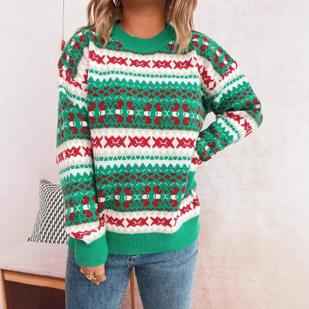 Autumn Winter Cute Pattern Christmas Jacquard Contrast Color round Neck Long Sleeved Knitted Pullover Casual Sweater Bella Mia