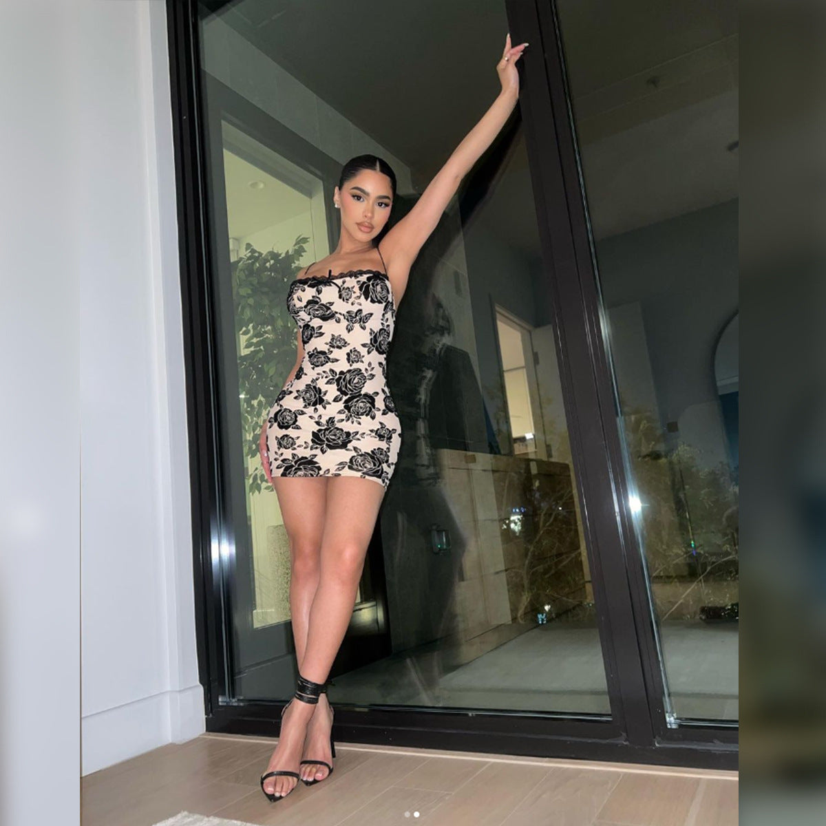 Spring Women Clothing Backless Strap Slim Retro Printed Sheath Dress for Women Bella Mia