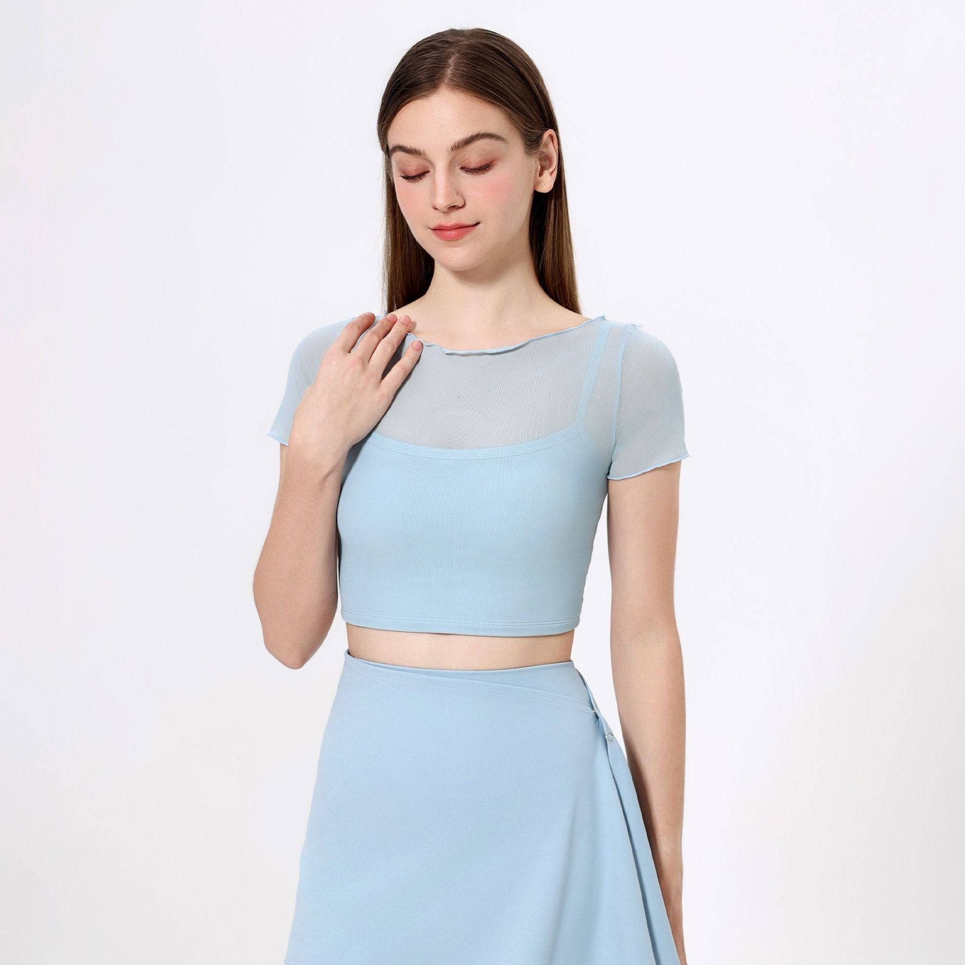 Faux Two Piece Mesh Sports T shirt Women Short Sleeve with Chest Pad Yoga Clothes Cropped Top Quick Drying Slimming Fitness Bella Mia