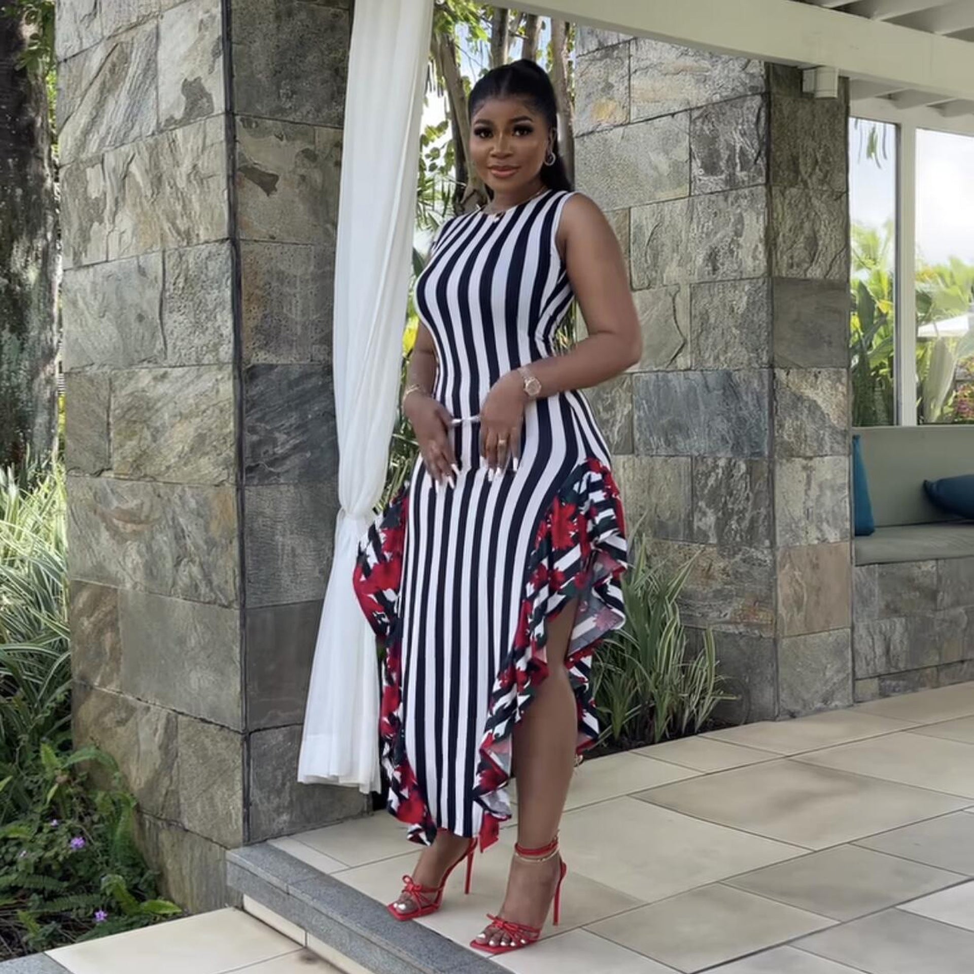 Women Clothes Stitching Printing Striped Stitching Wooden Ear Sleeveless Vest Dress Bella Mia