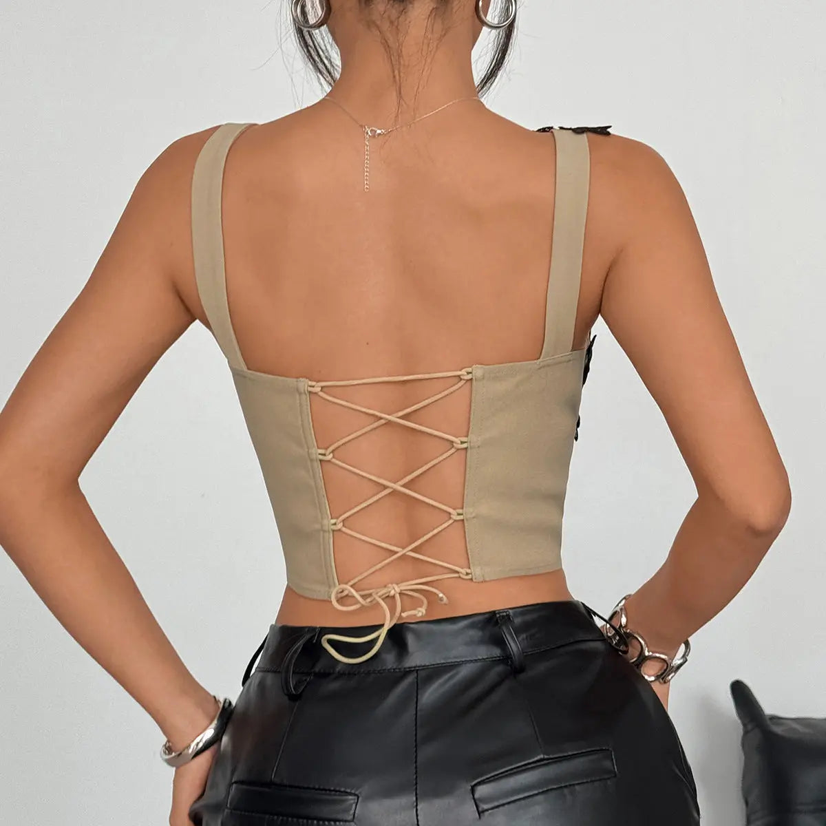 Sexy Women Clothing Stitching Lace Niche Cropped Exposed Pure Want to Go out of the Street Vest Bella Mia