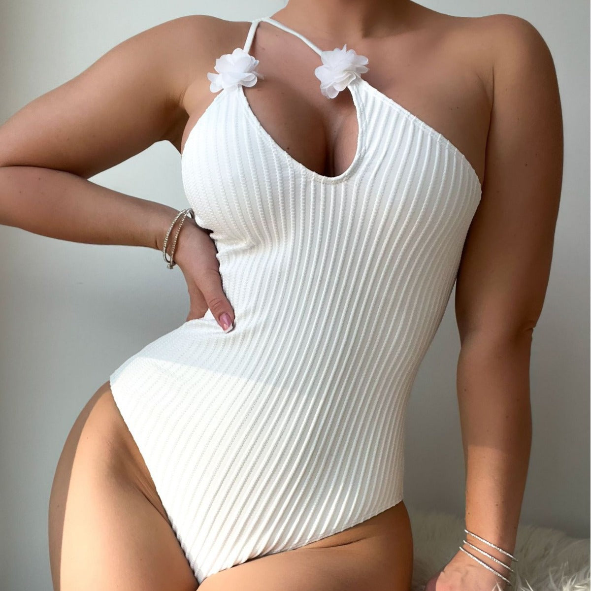 Solid Color One Piece Special Fabric Small Floral Swimsuit Swimsuit Bikini Bikini Bella Mia