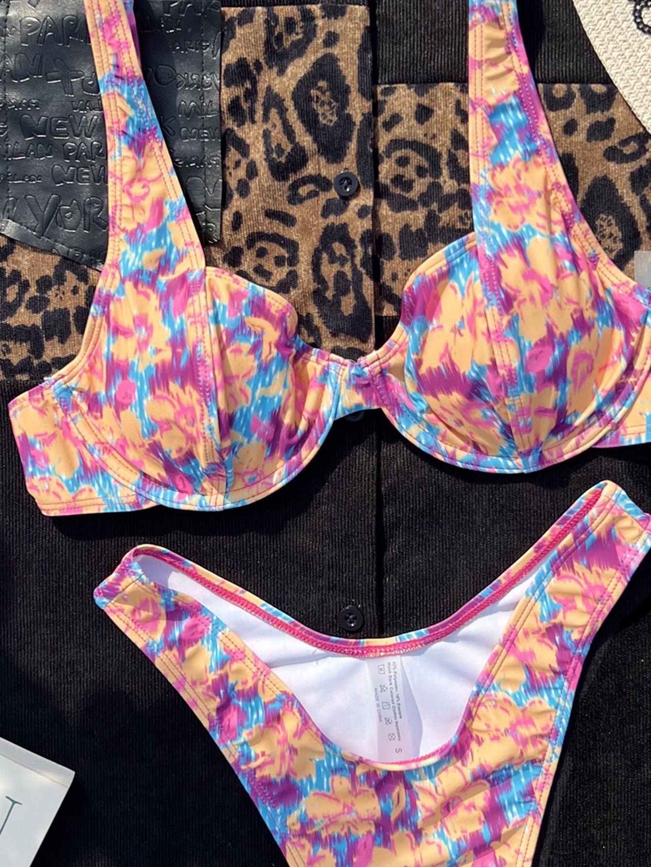 Split Swimsuit Color Printed Steel Bracket Sexy Bikini Swimsuit Bikini Bella Mia