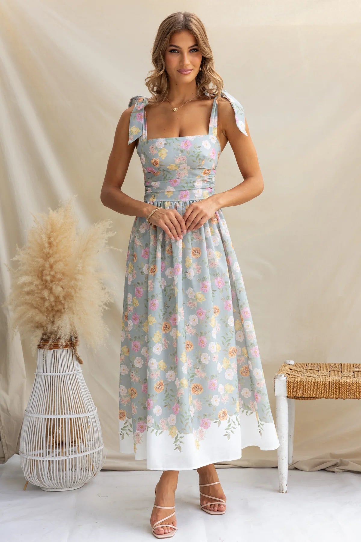 Summer Holiday Floral Tight Waist Slim Fit Assorted Colors Camisole Dress