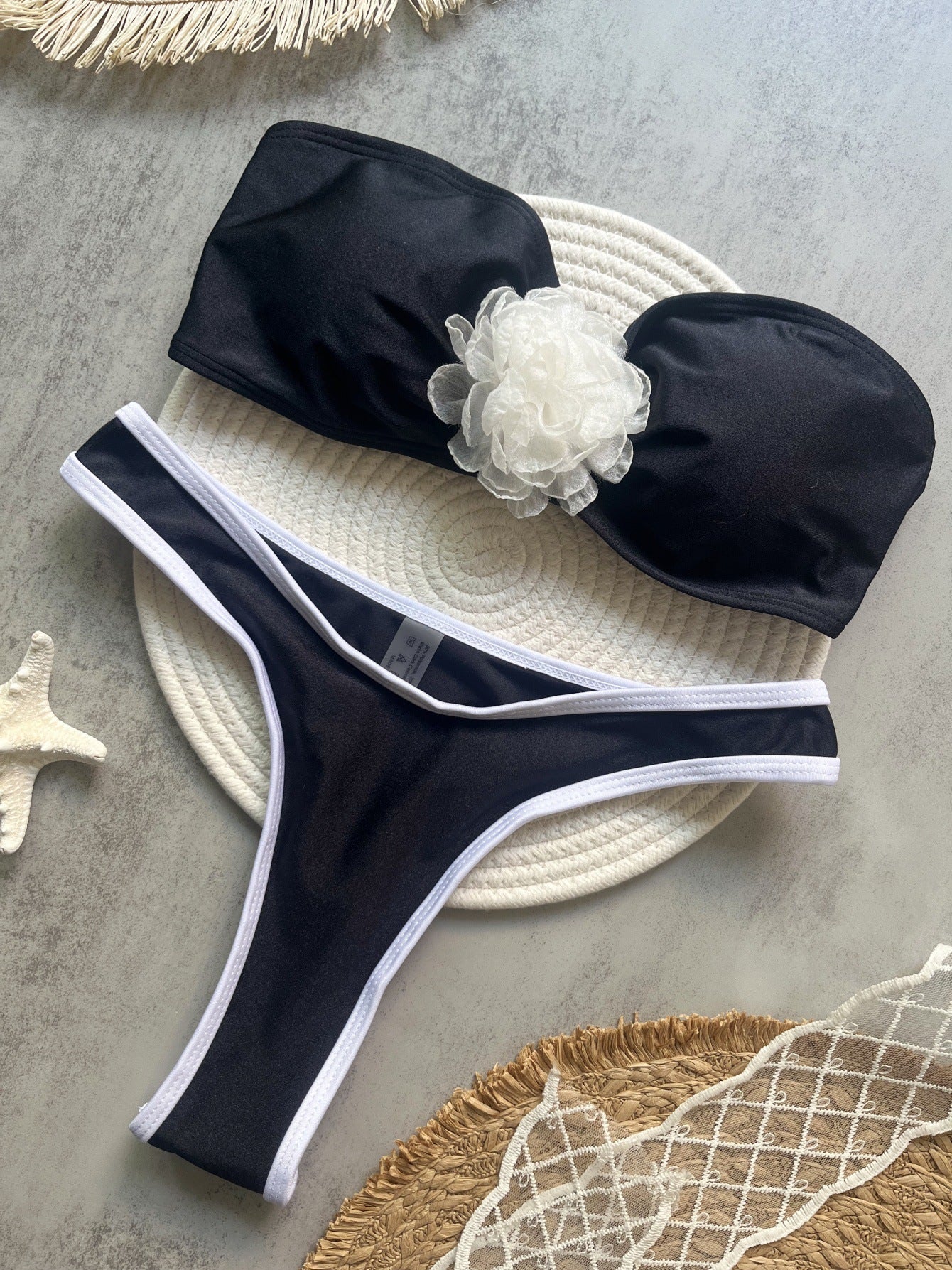 Solid Color 3D Three Dimensional Floral Solid Color Bikini Sexy Backless Split Swimsuit Nylon Bikini Bella Mia