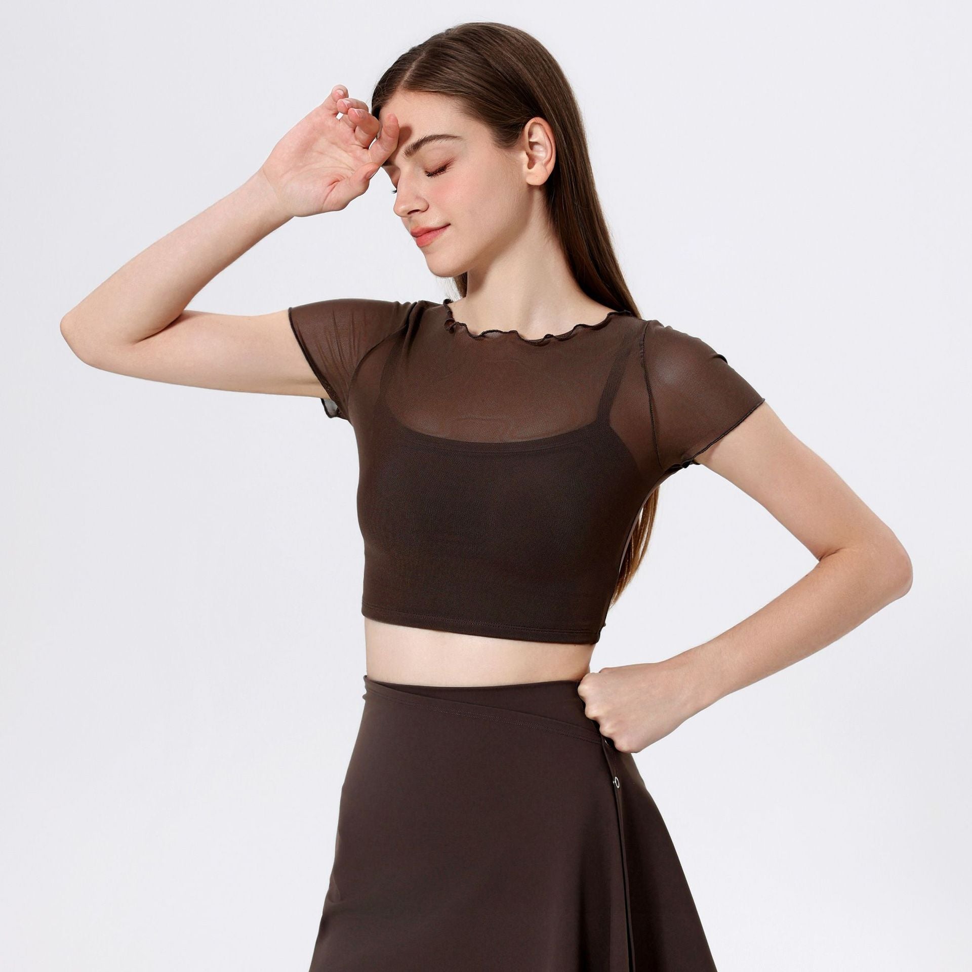 Faux Two Piece Mesh Sports T shirt Women Short Sleeve with Chest Pad Yoga Clothes Cropped Top Quick Drying Slimming Fitness Bella Mia