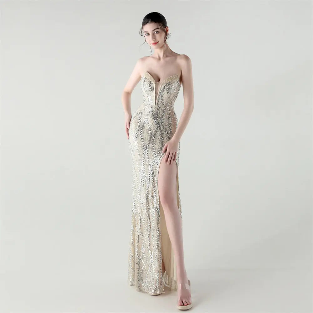 Boning Corset Waist Tight Heavy Industry Beads Heart Shaped Collar Sequined Evening Dress Luxury Cocktail Evening Dress Bella Mia