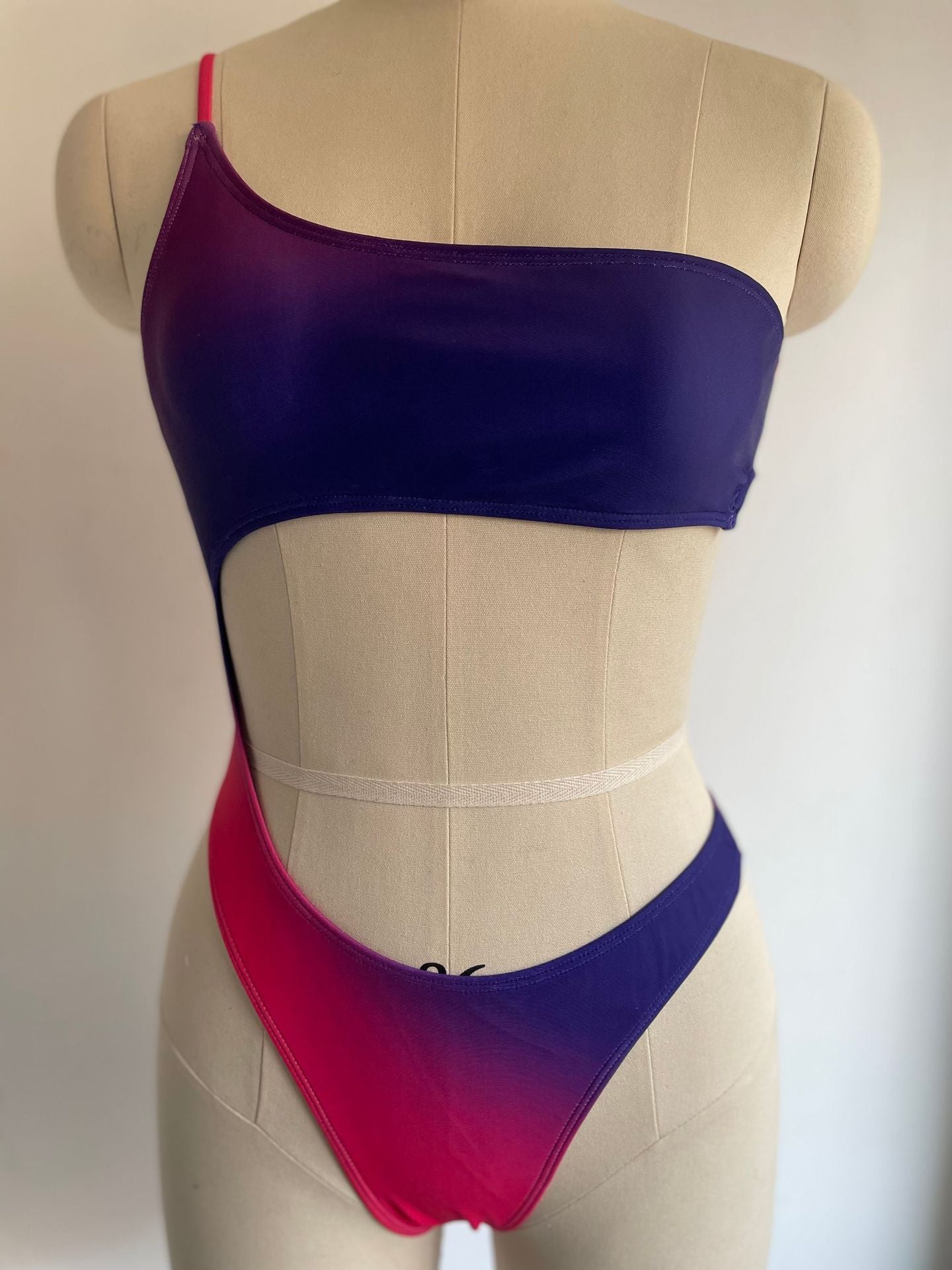 Swimsuit Women Gradient Swimsuit New Bikini Sexy Bella Mia