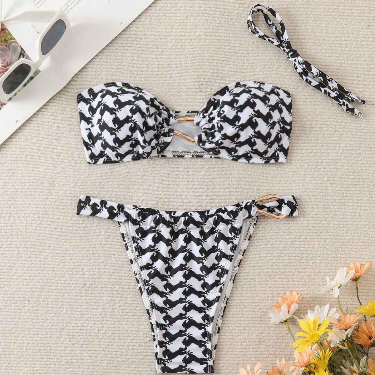 Swimwear Black White Bikini Sexy Tube Top Bikini Lady Simple Split Swimsuit Bella Mia