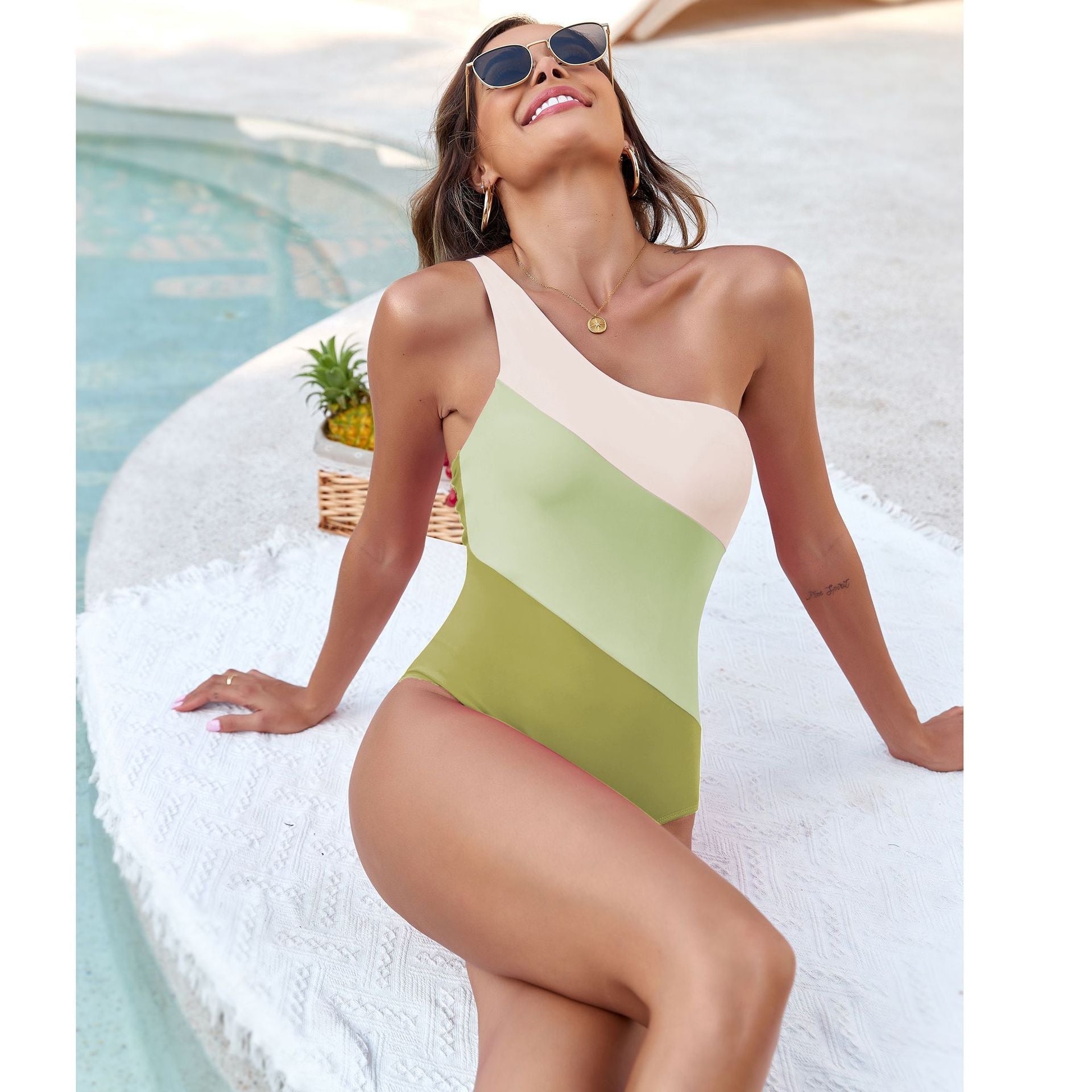 Swimsuit Solid Color Stitching One Piece Swimsuit Women Swimwear Bella Mia