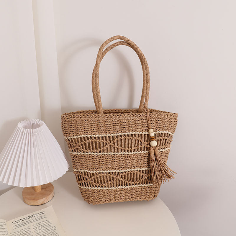 Hollow Out Cutout Shoulder Straw Bag Tassel Portable Straw Bag Woven Bag Vacation Beach Bag Women Bag Bella Mia