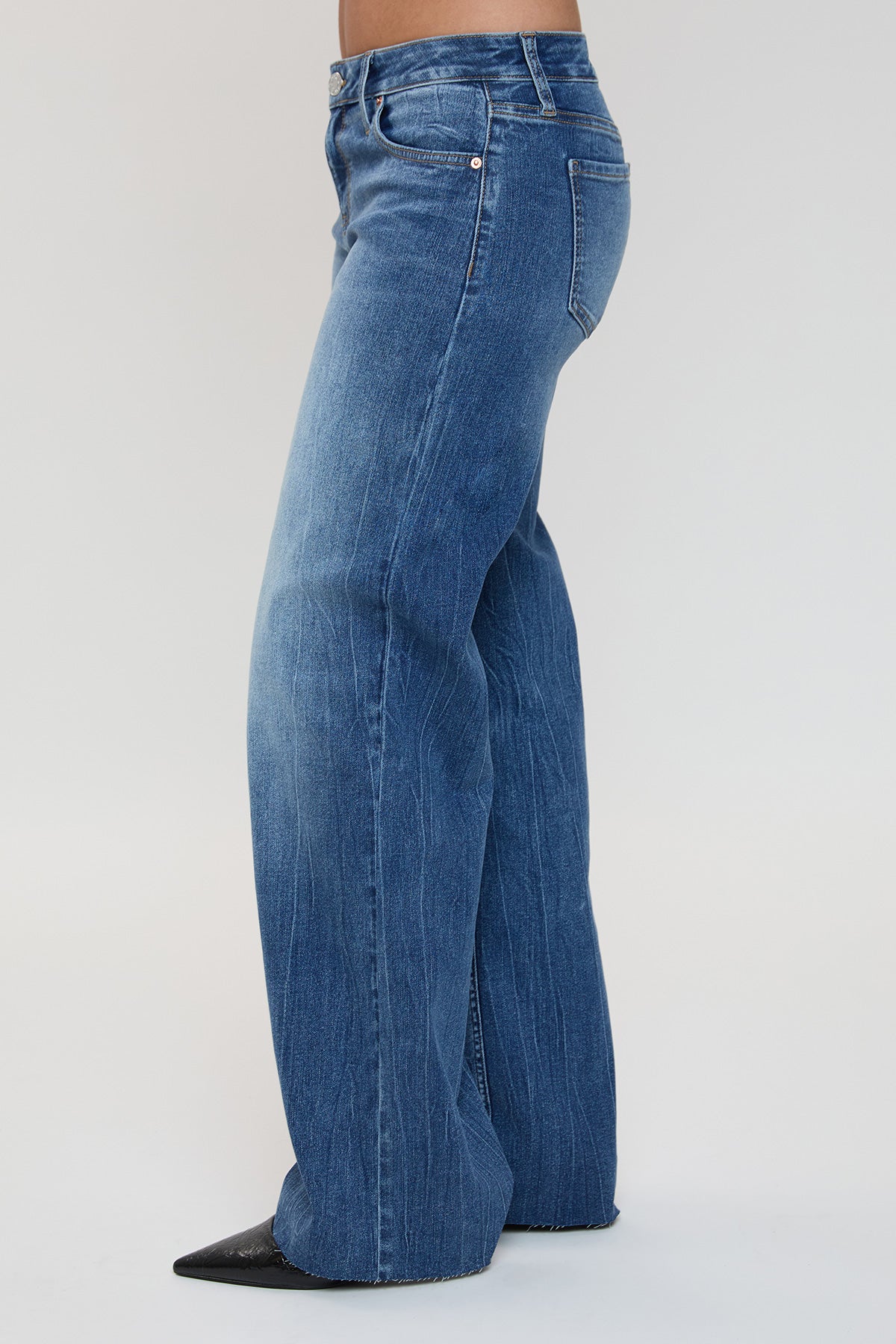 YMI JEANS Women's Britney Low Rise Wide Leg Jeans - Detail View