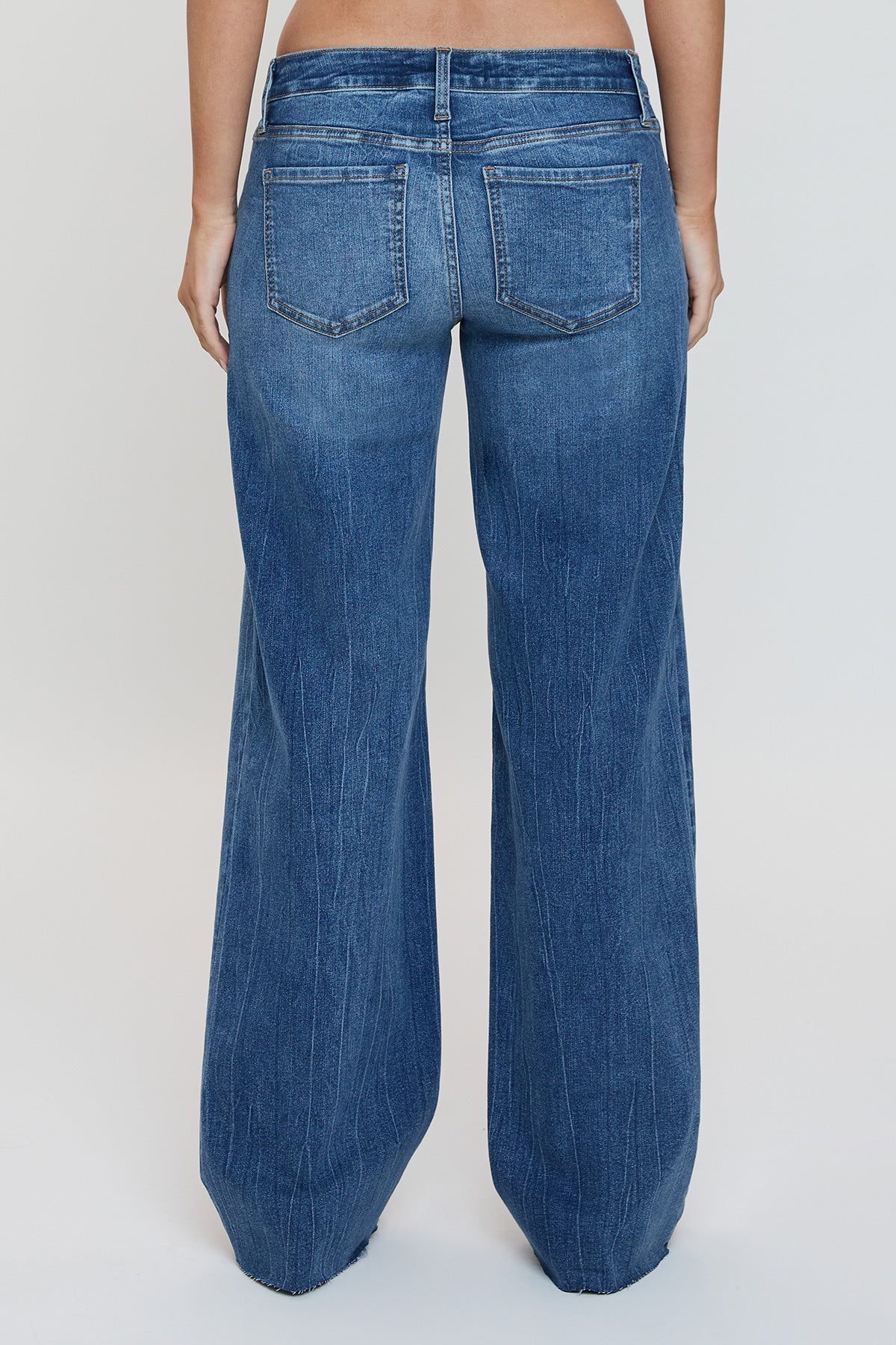 YMI JEANS Women's Britney Low Rise Wide Leg Jeans - Close Up