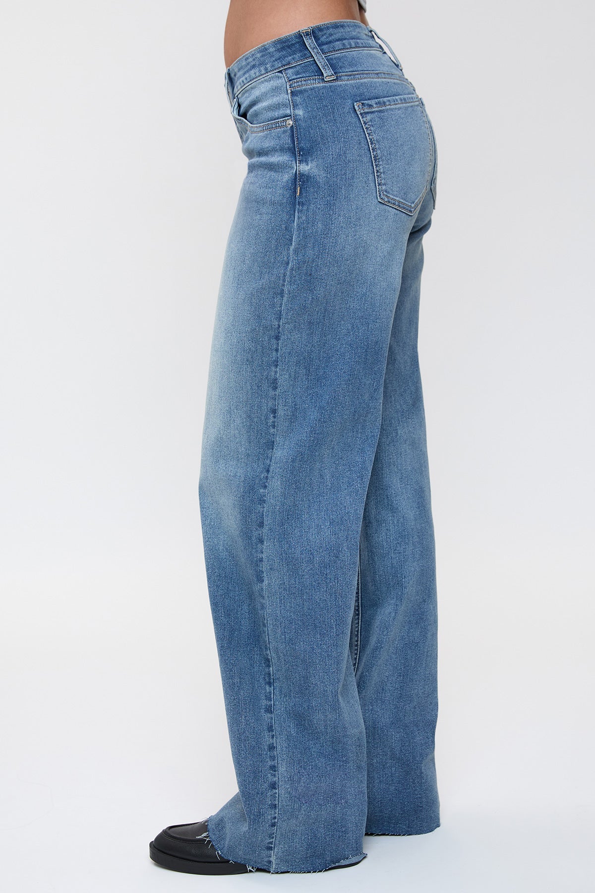 YMI JEANS Women's Britney Low Rise Wide Leg Jeans - Detail View