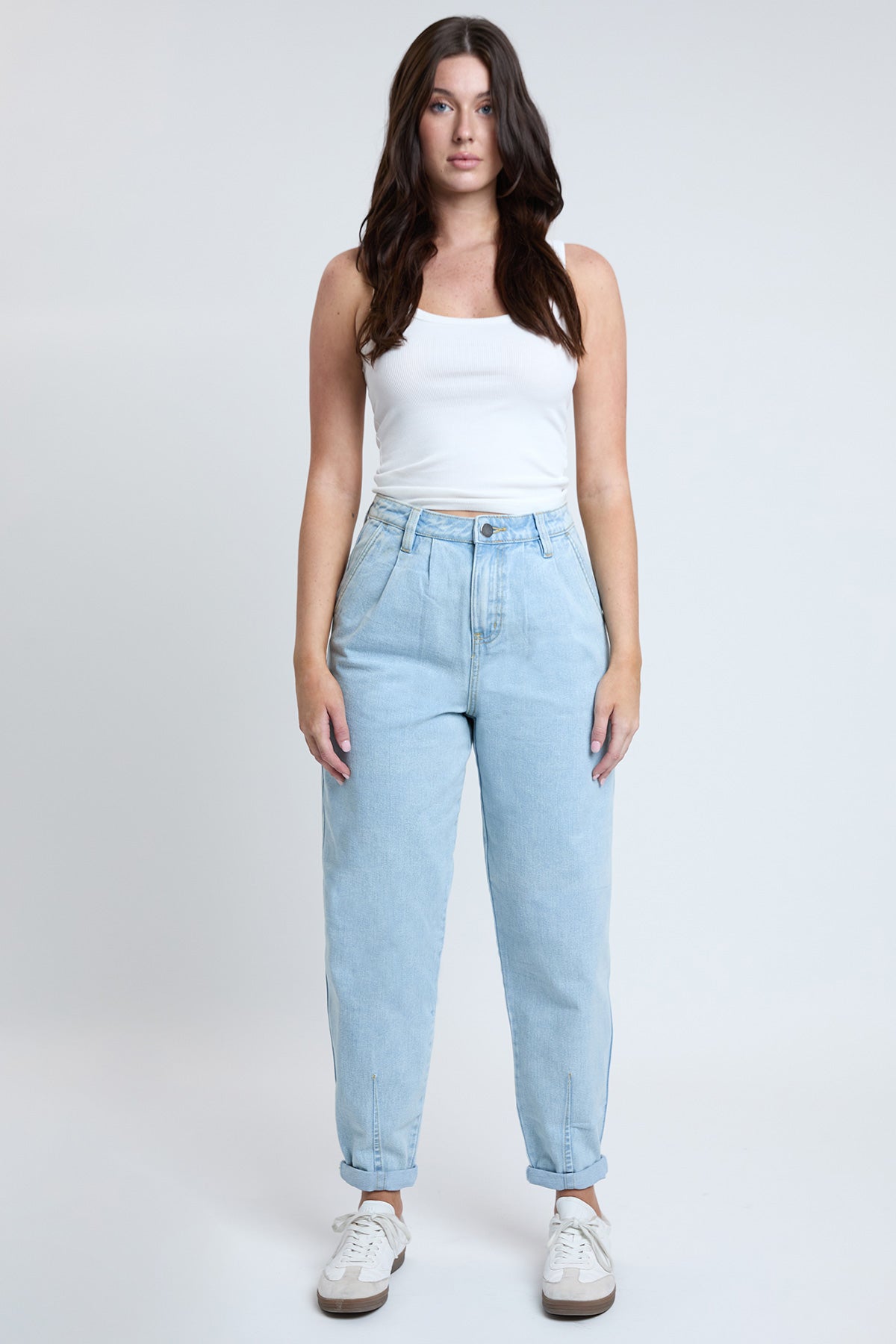 Women's Pleated Mom Jeans - Love Salve 